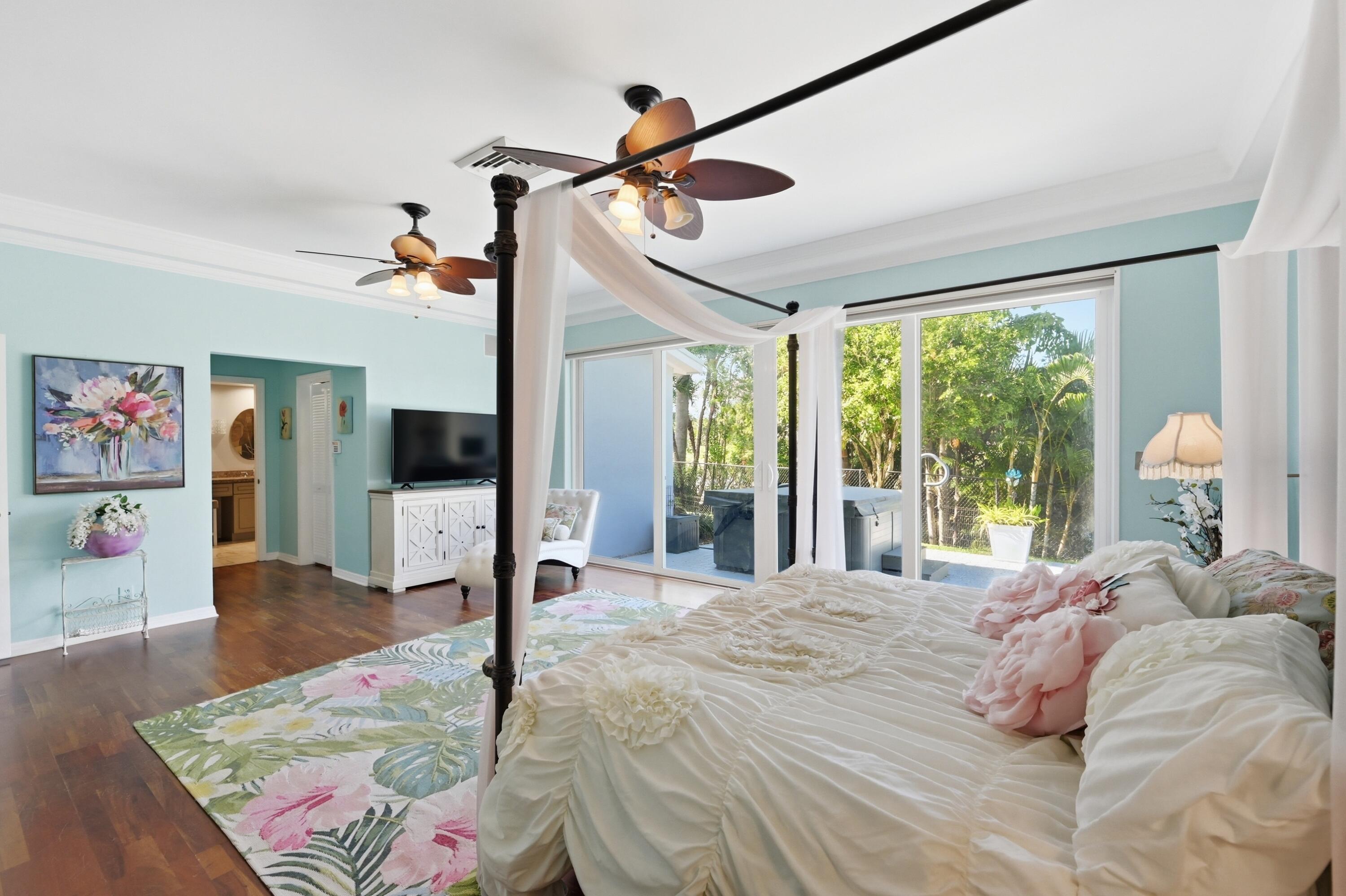 9001 N Lake Dasha Drive