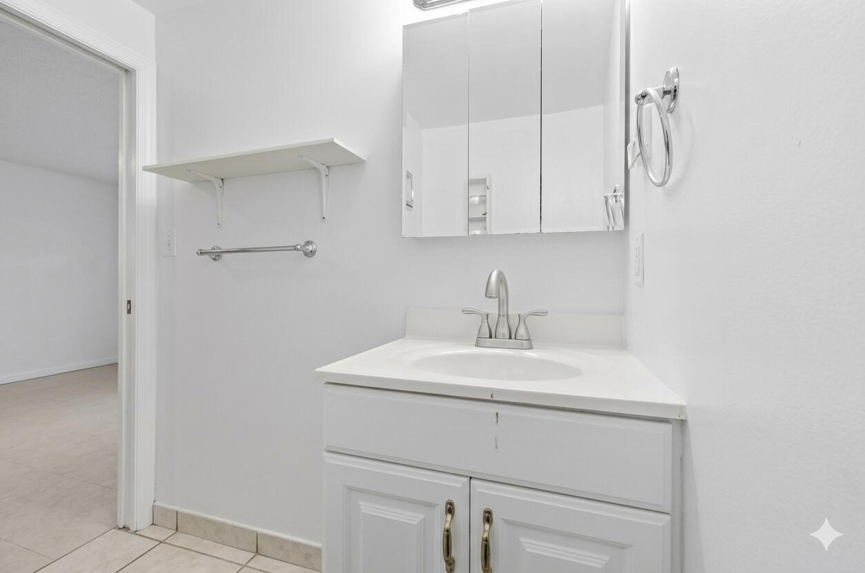 9001 N Lake Dasha Drive