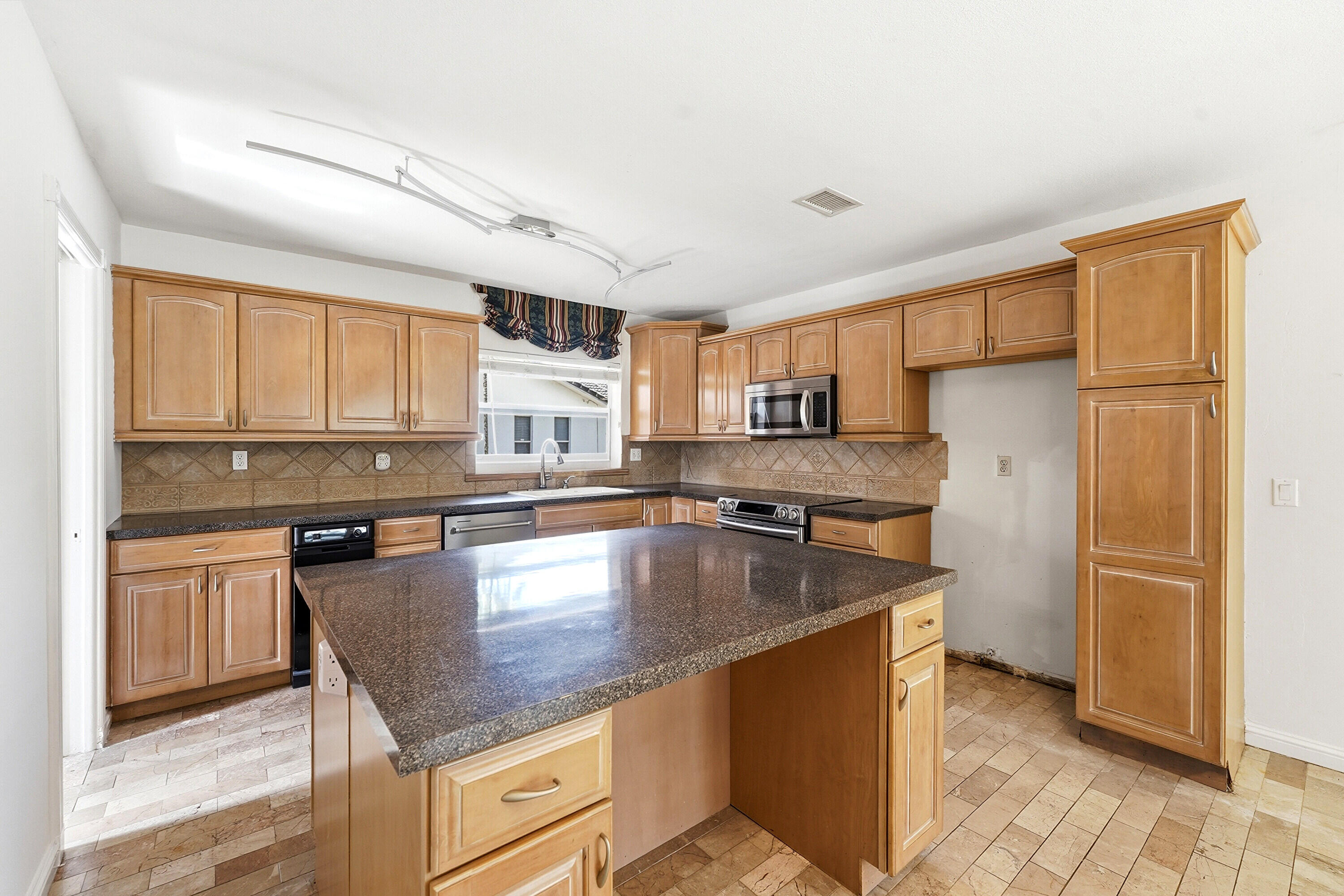 11451 NW 30th Street