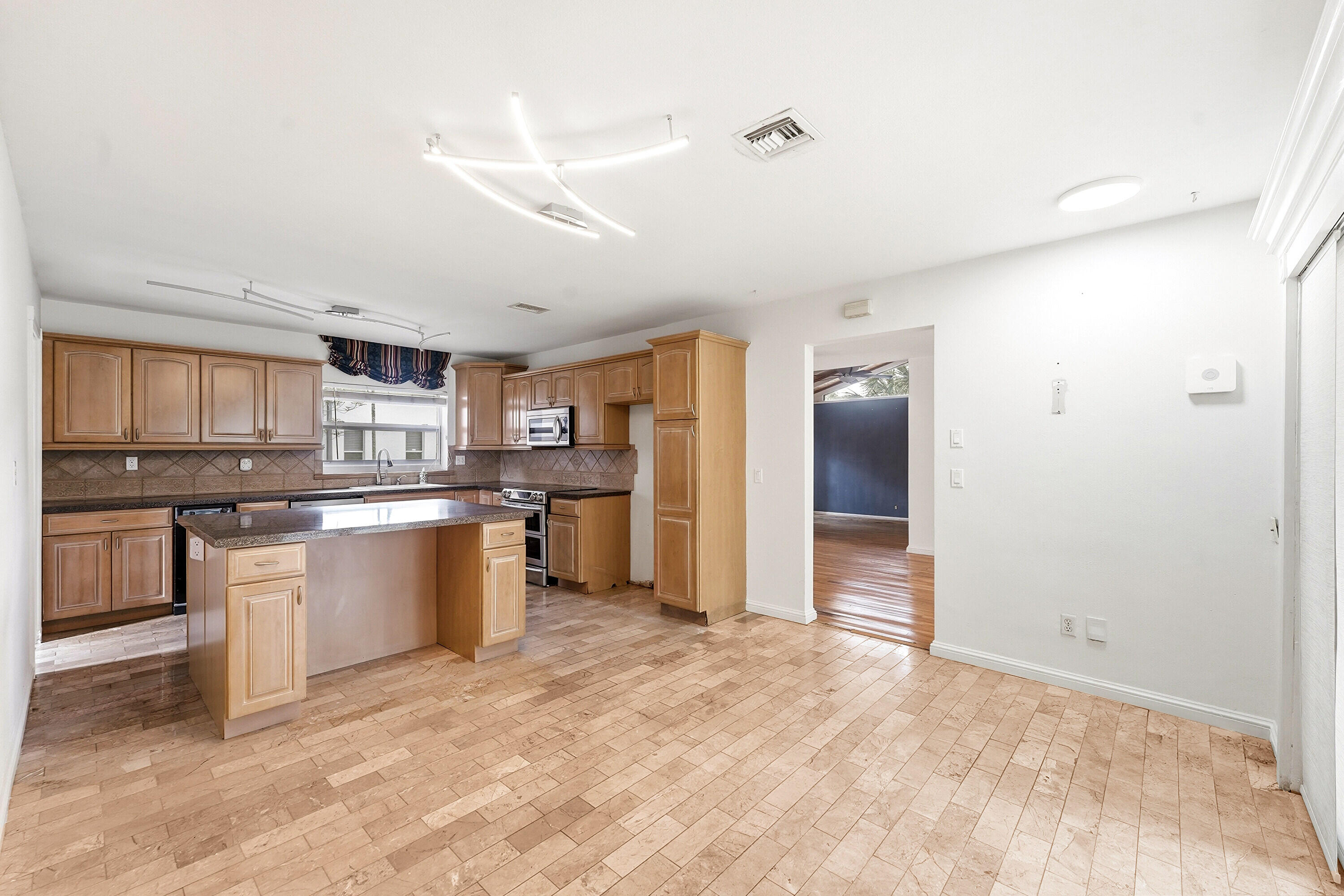 11451 NW 30th Street