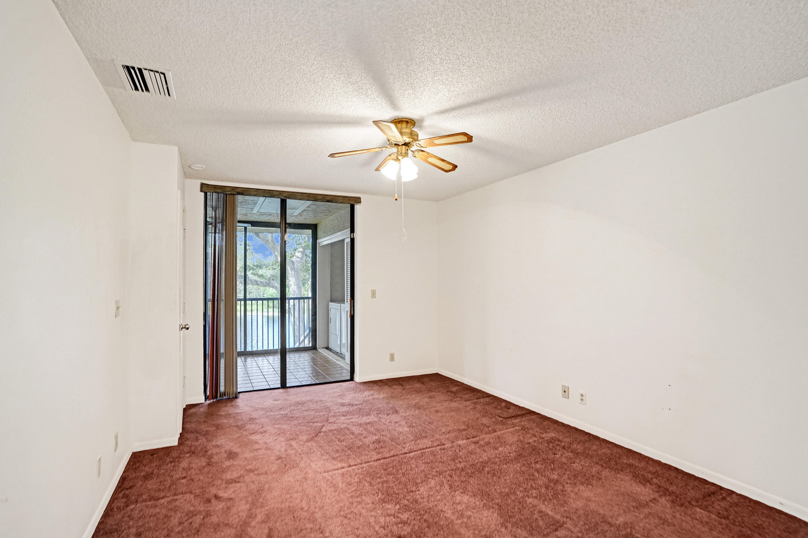 2541 N Carambola Cir Circle 1832