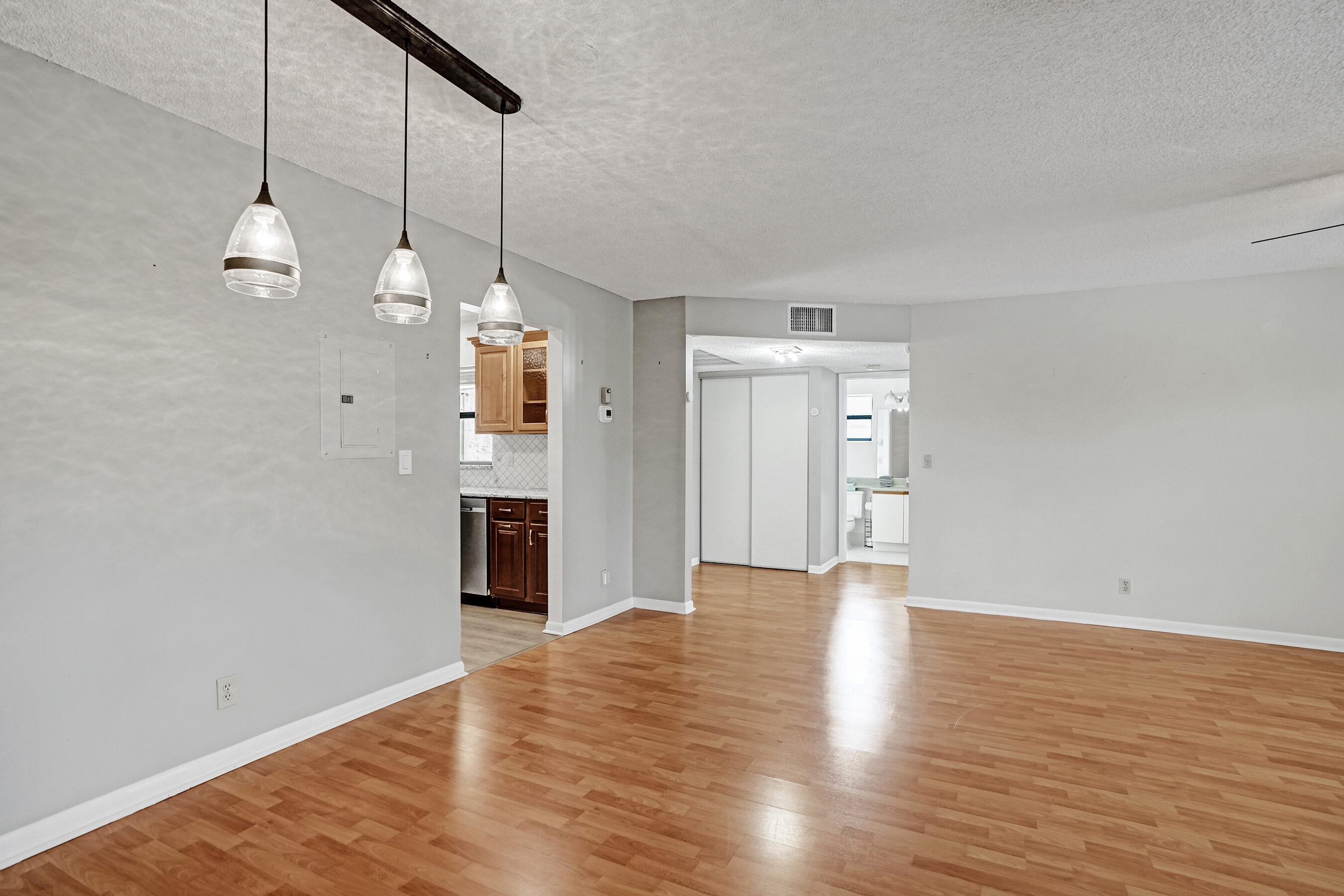 2541 N Carambola Cir Circle 1832