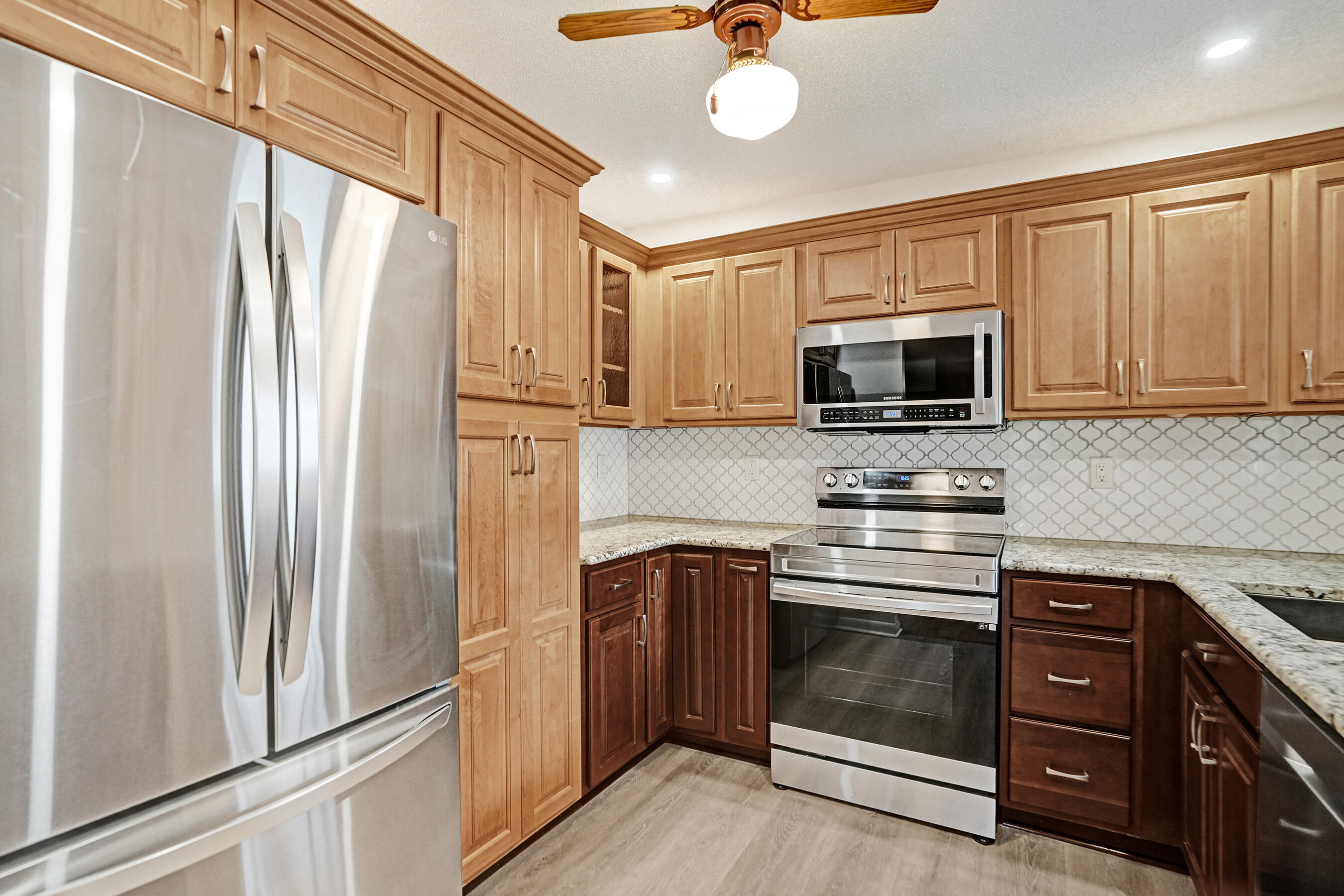 2541 N Carambola Cir Circle 1832