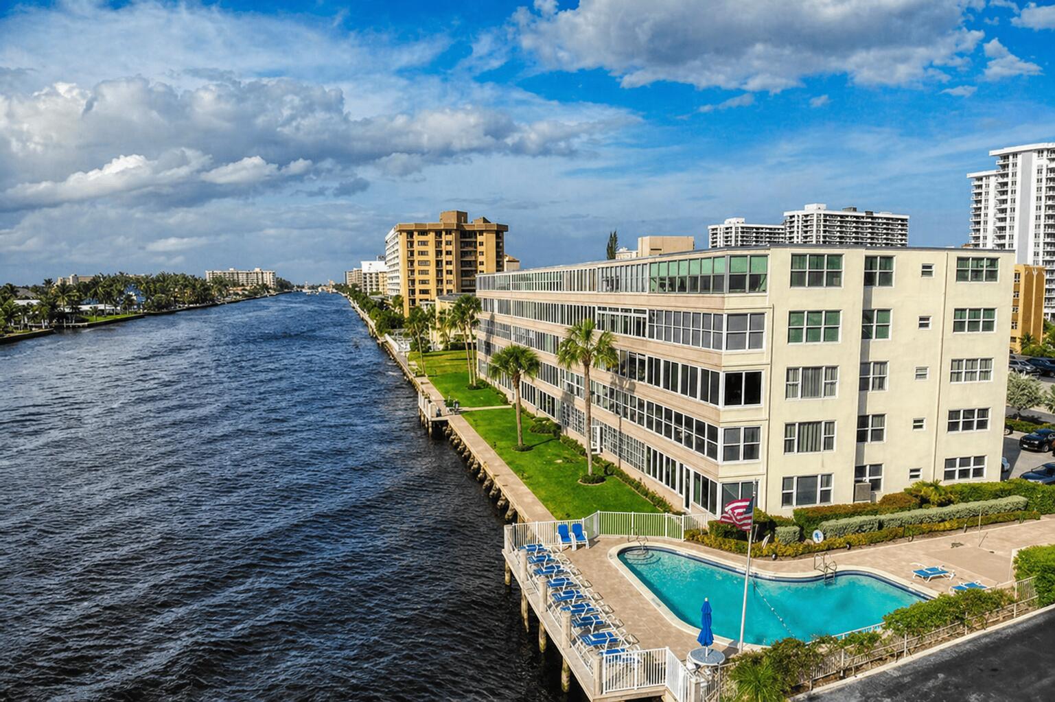 401 N Riverside Drive 408