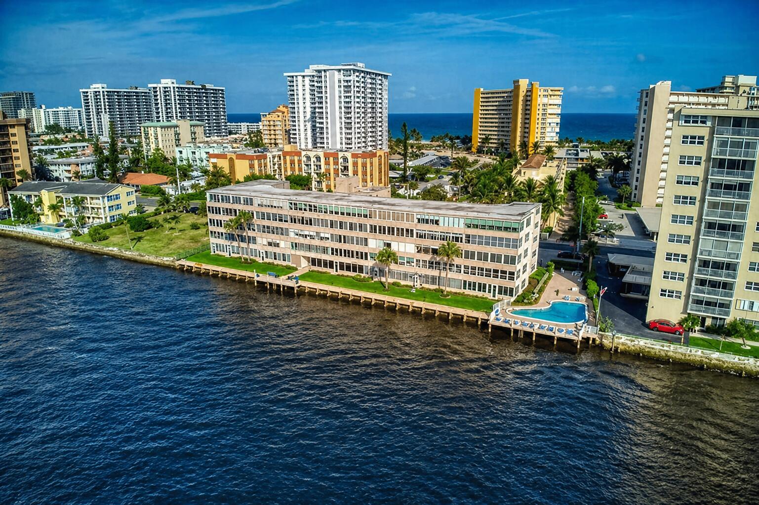 401 N Riverside Drive 408
