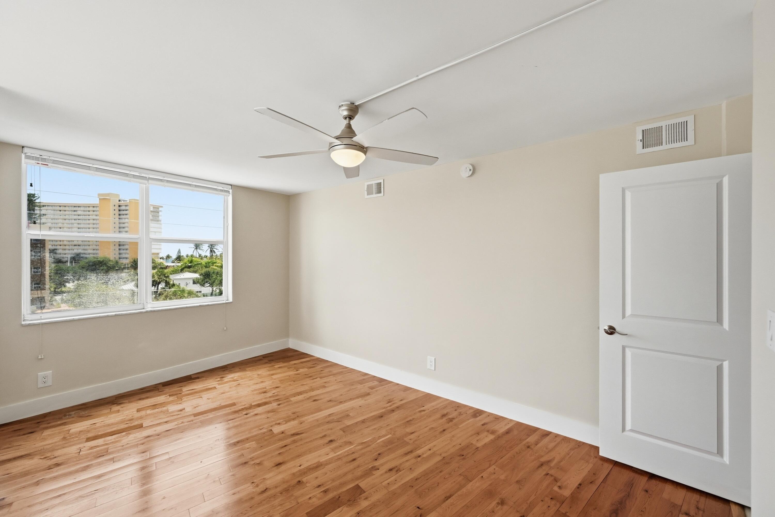 401 N Riverside Drive 408