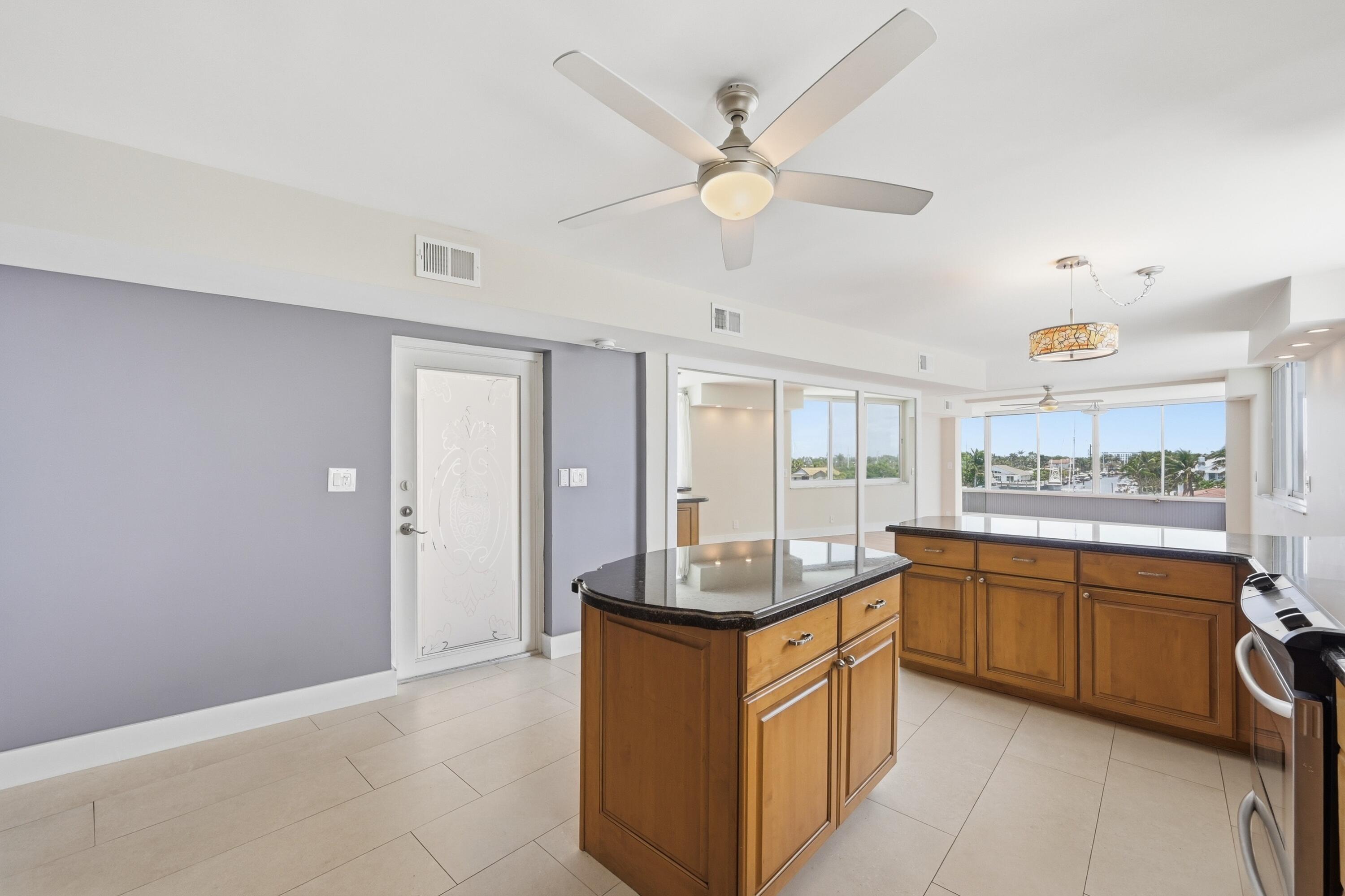 401 N Riverside Drive 408