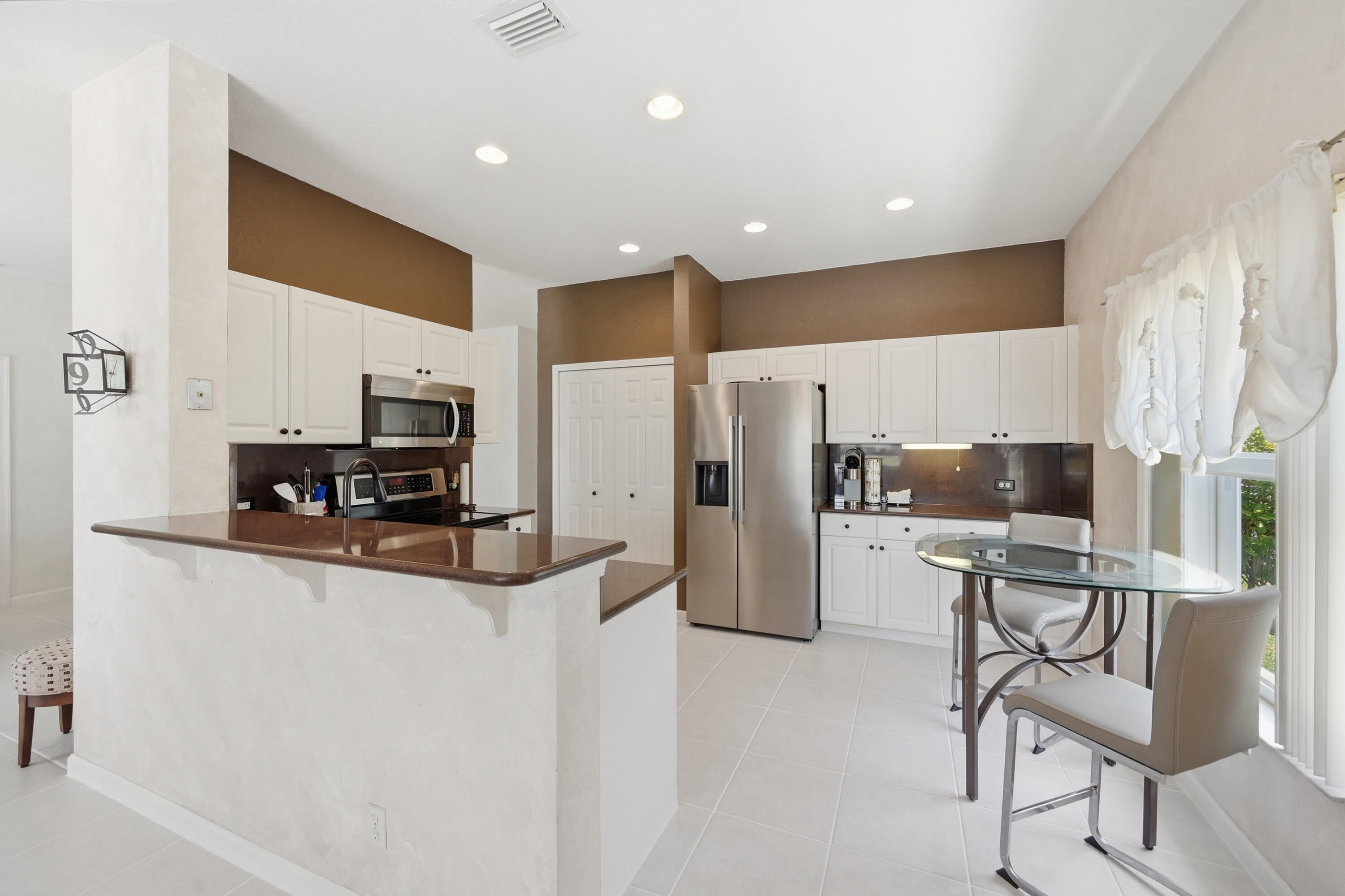 11735 NW 48th Street