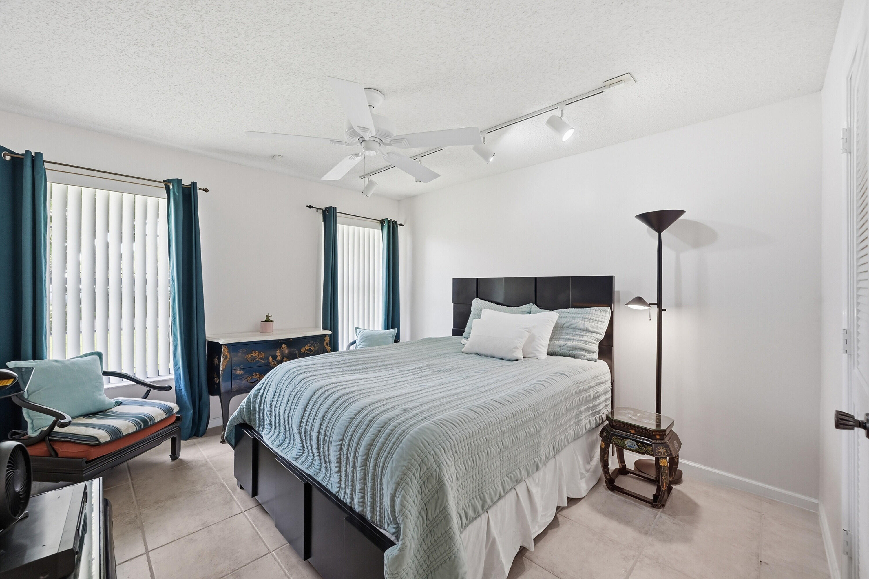 1042 NW 110th Lane