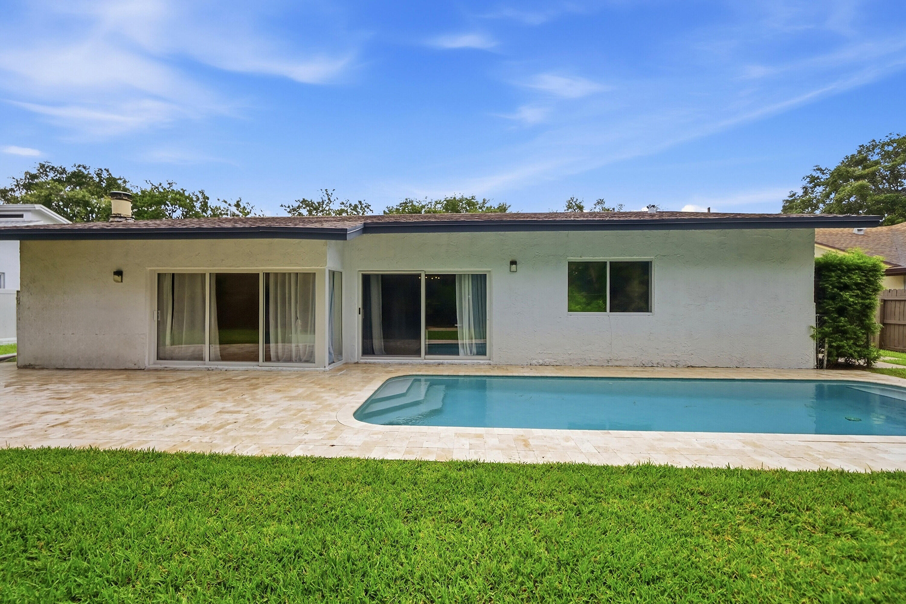 3307 NW 29th Avenue