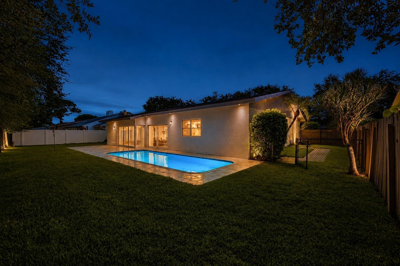 3307 NW 29th Avenue