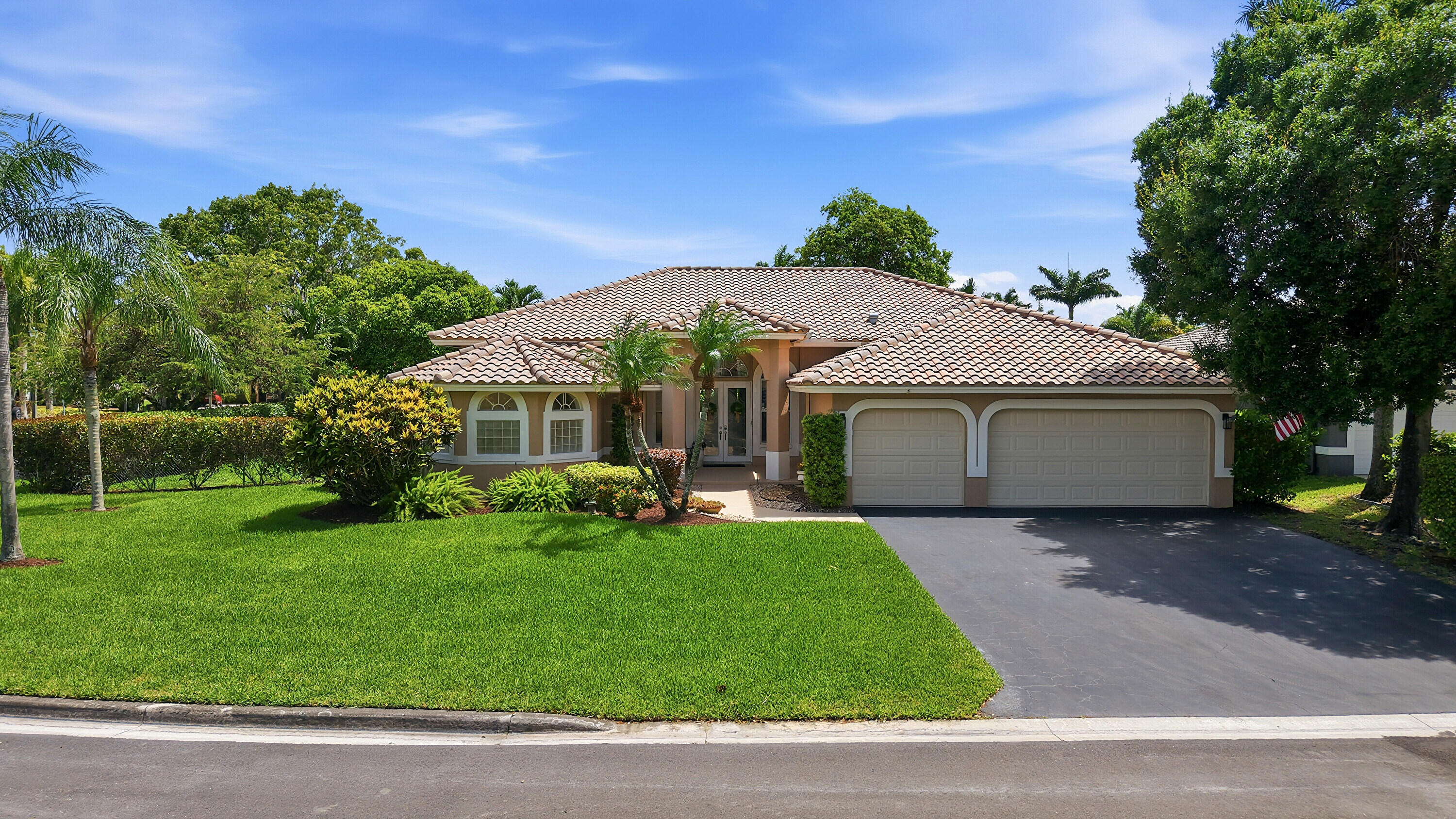 4942 NW 110th Way