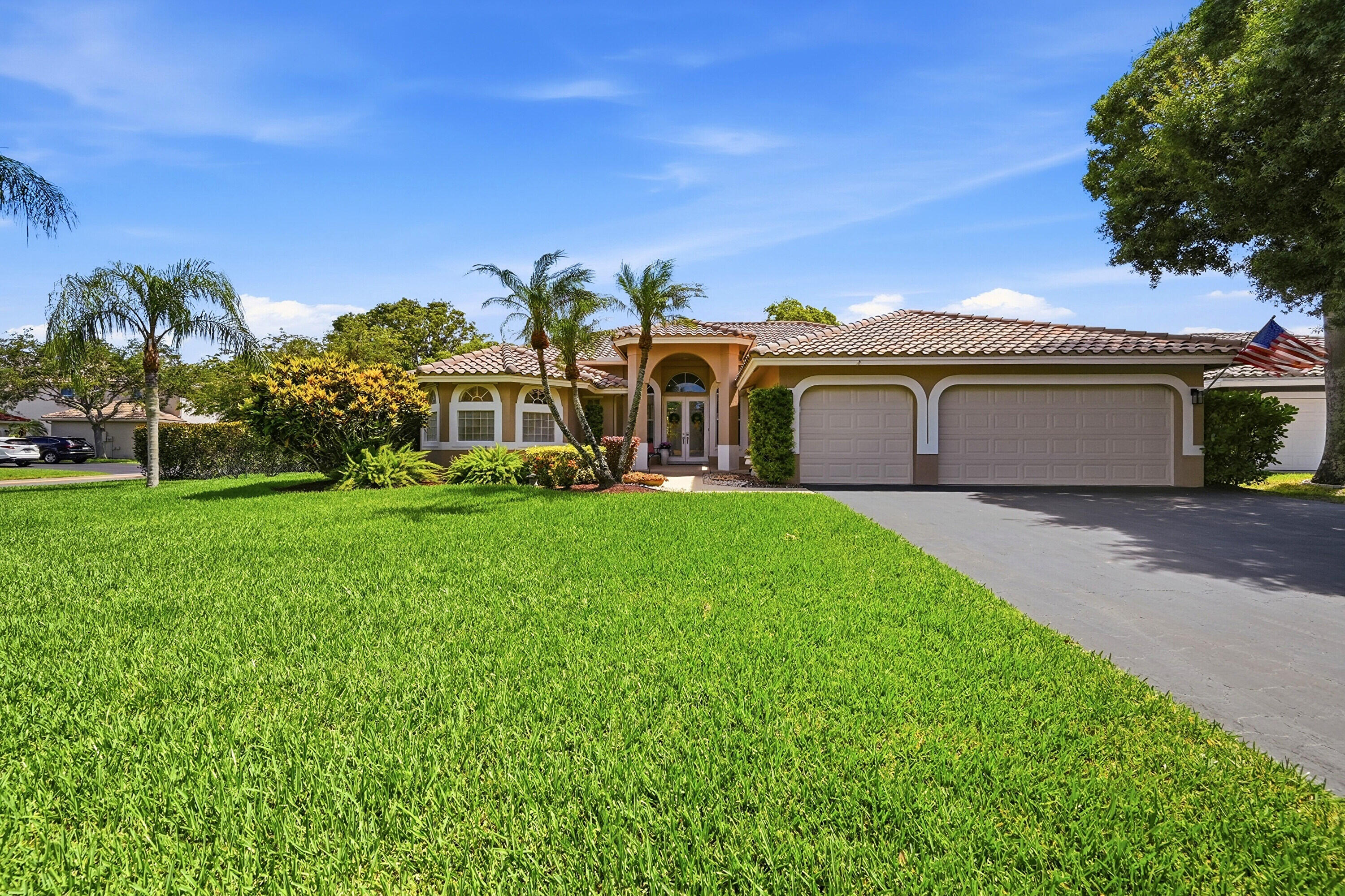 4942 NW 110th Way