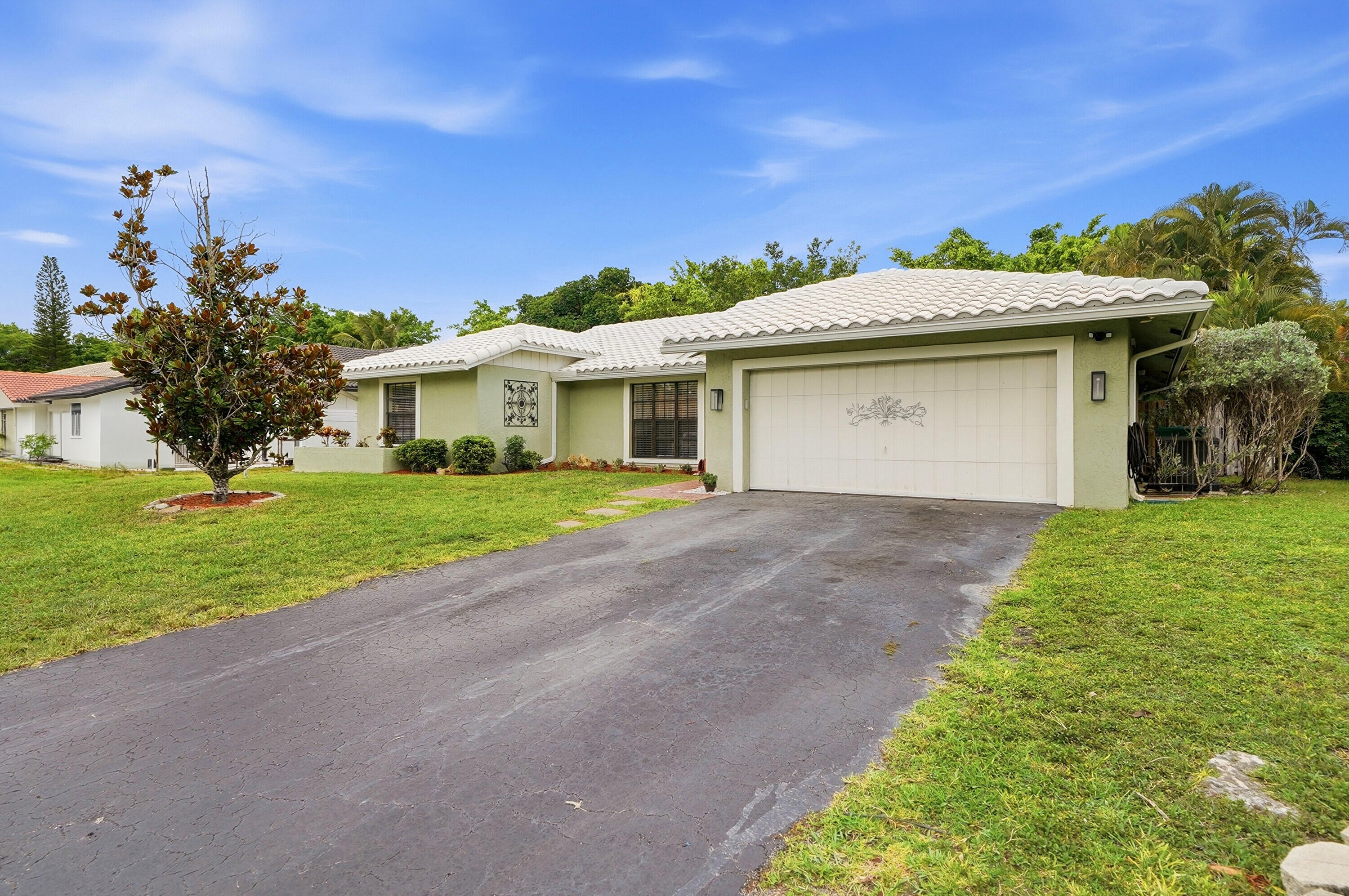 2145 NW 85th Lane