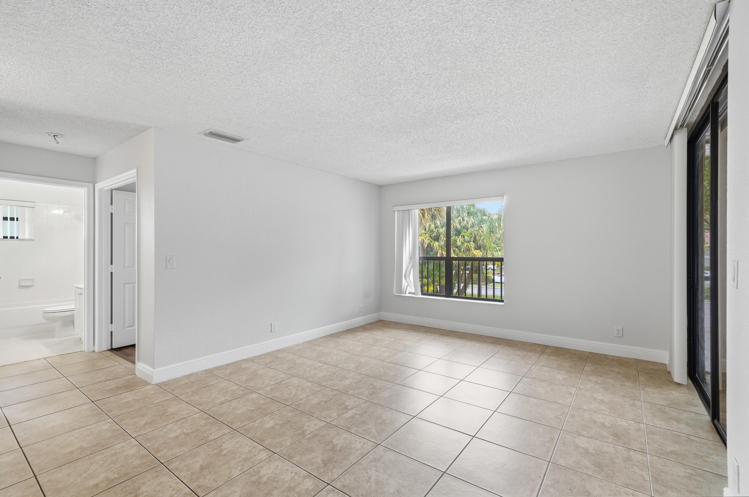 2486 NW 49th Terrace 762