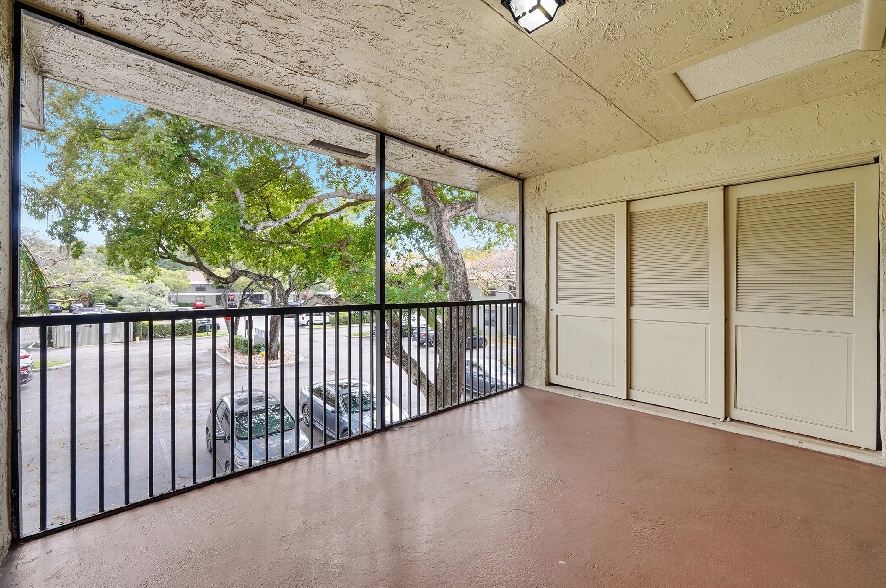 2486 NW 49th Terrace 762