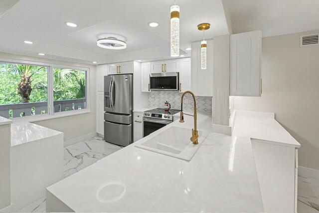 2005 Granada Drive B3