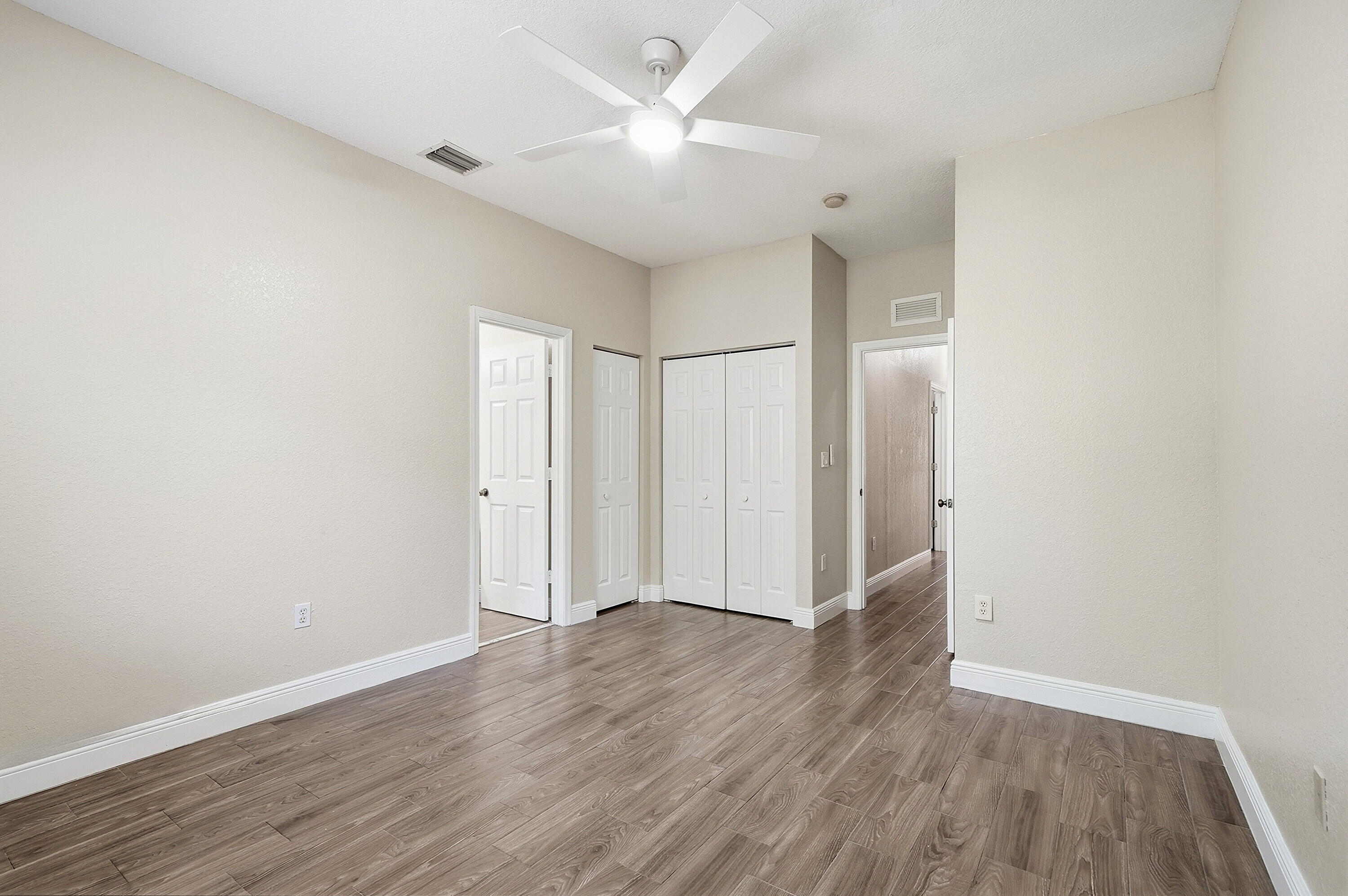 6532 Catalina Lane
