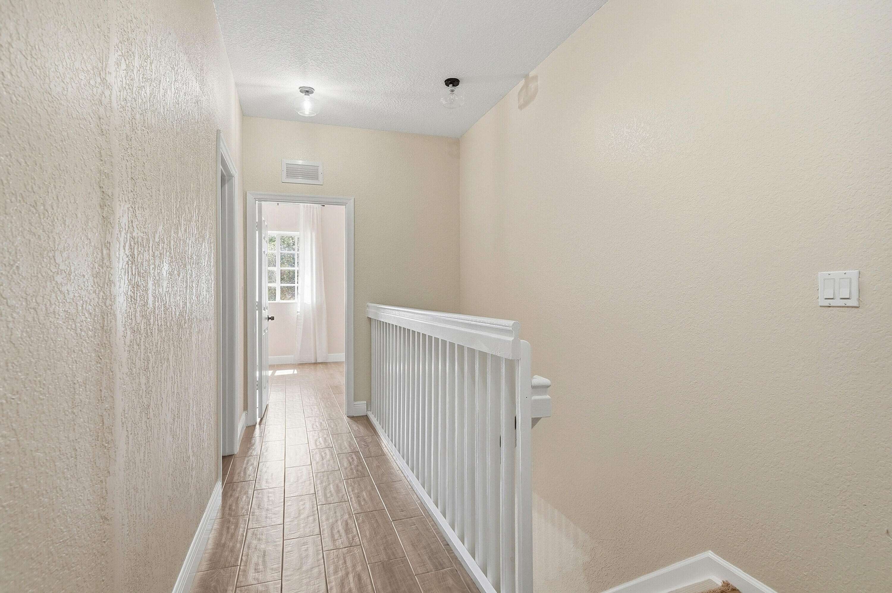 6532 Catalina Lane