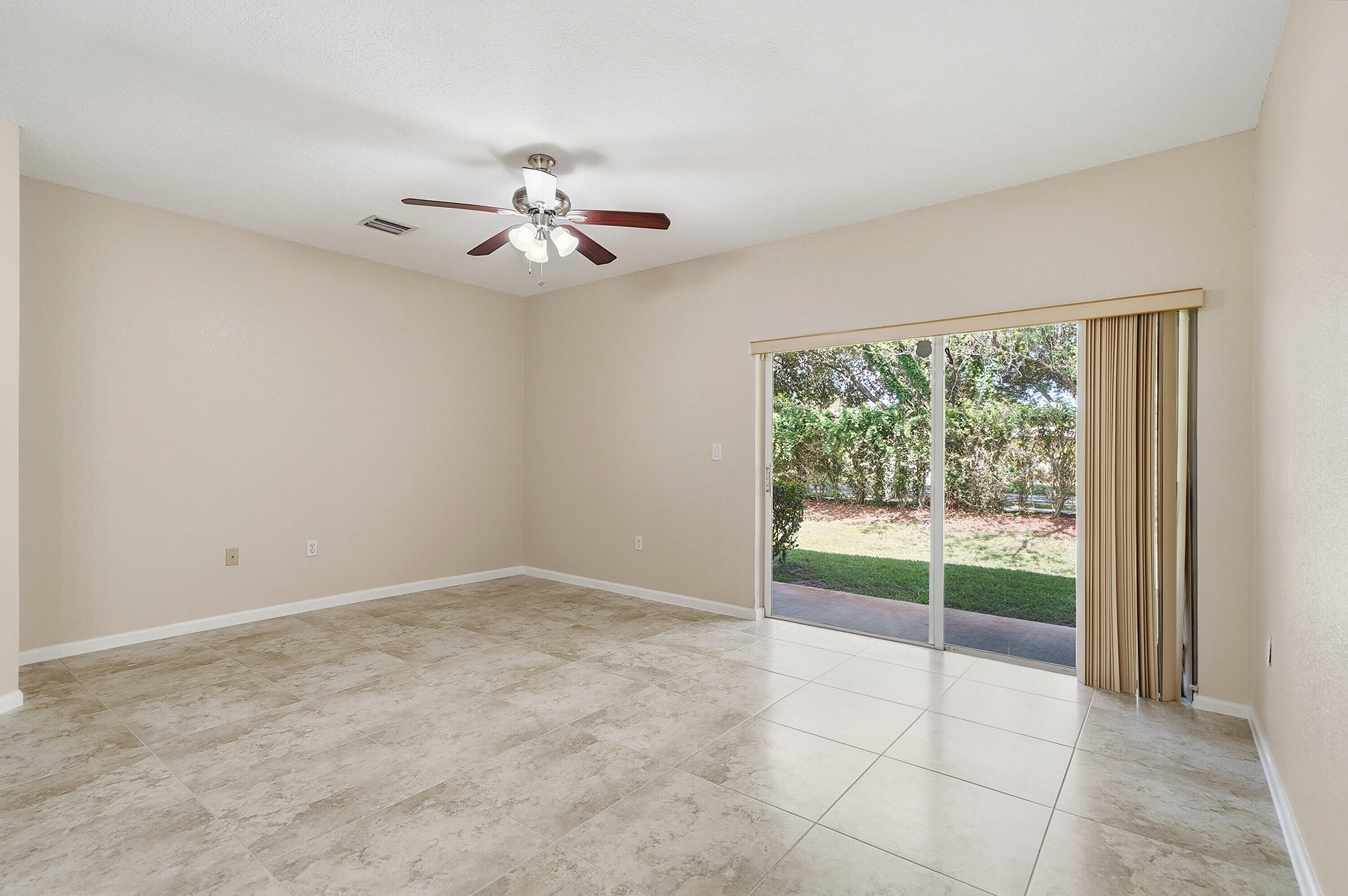 6532 Catalina Lane