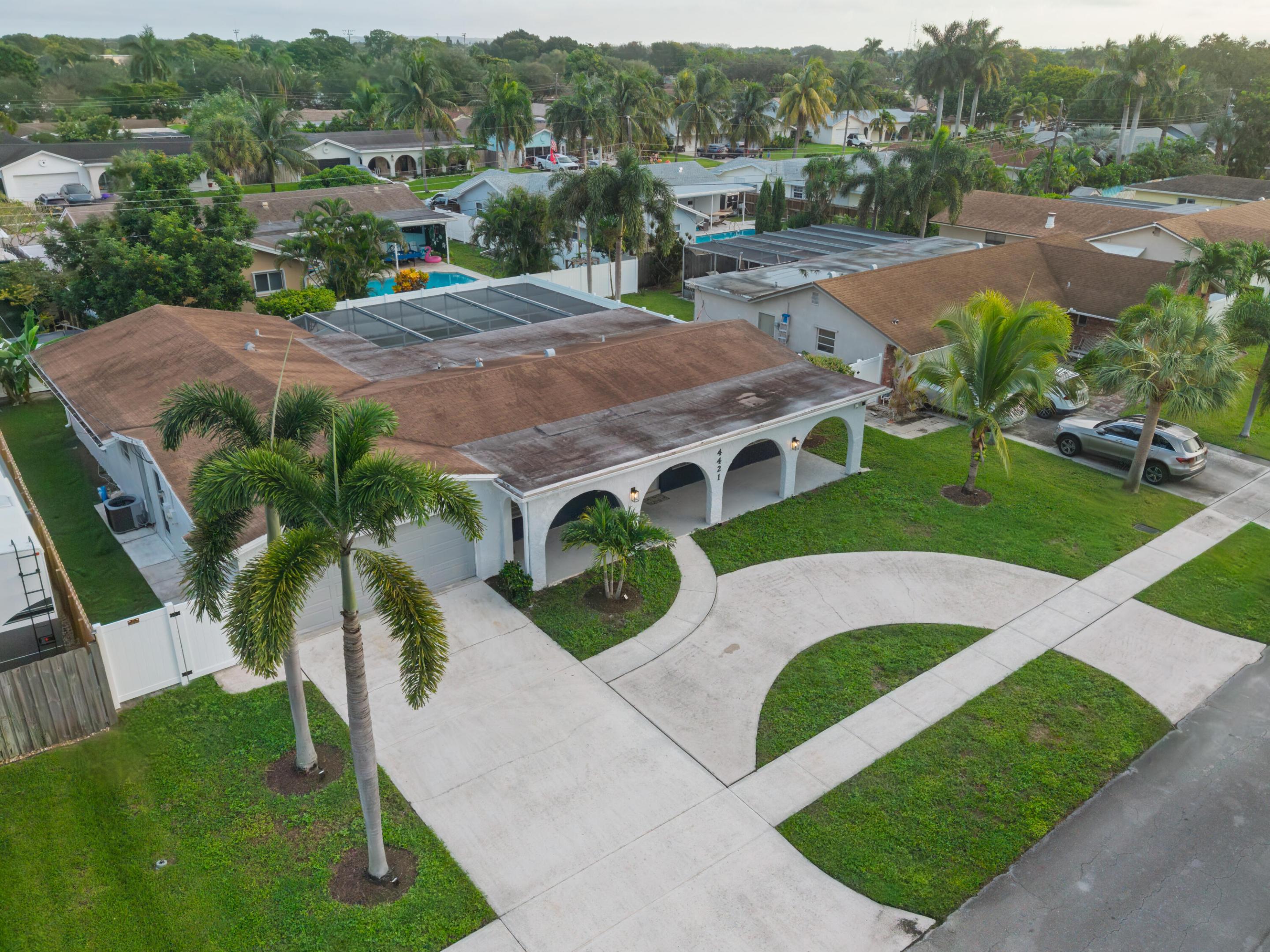 4421 NW 2ND Court