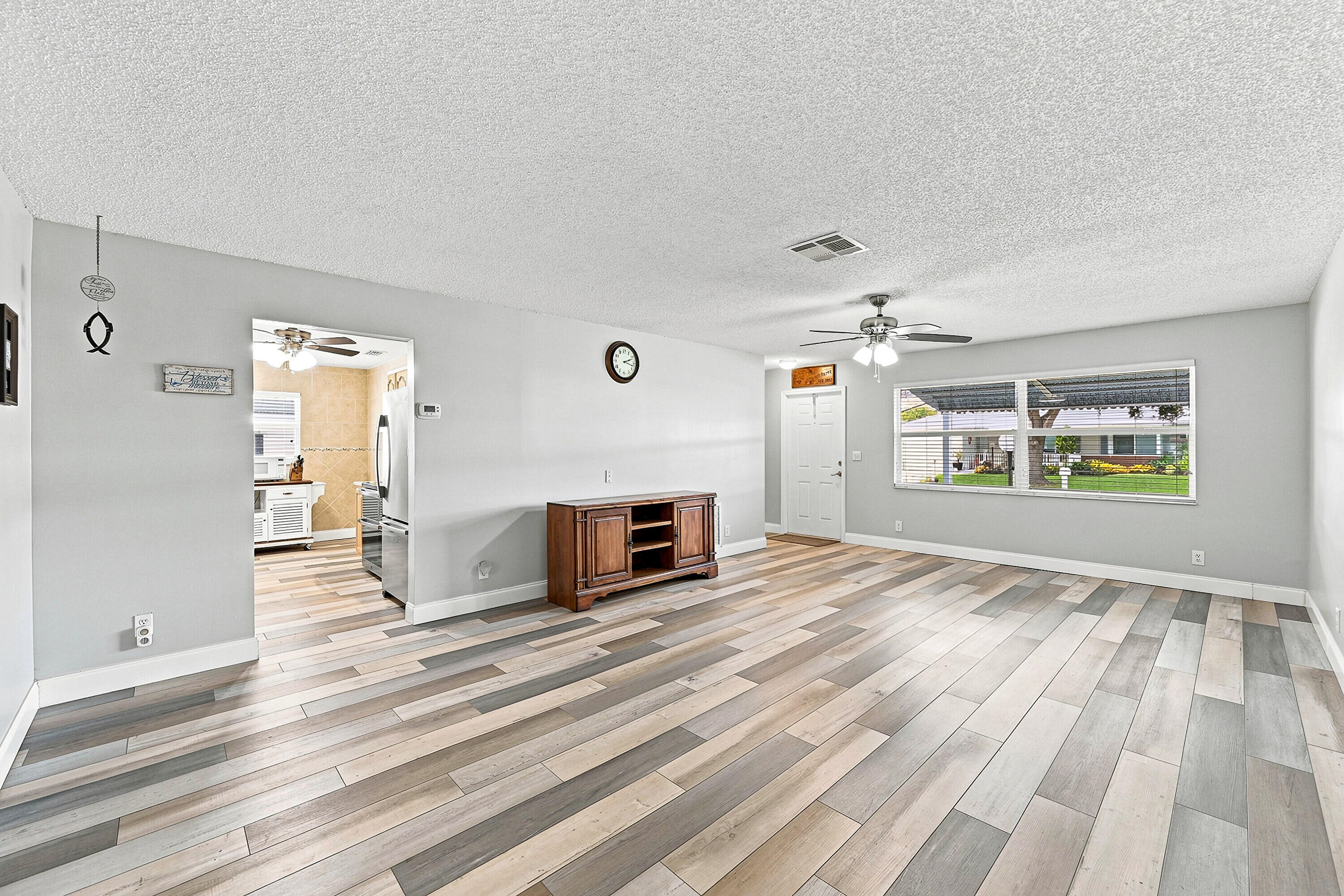 8960 NW 12TH Place