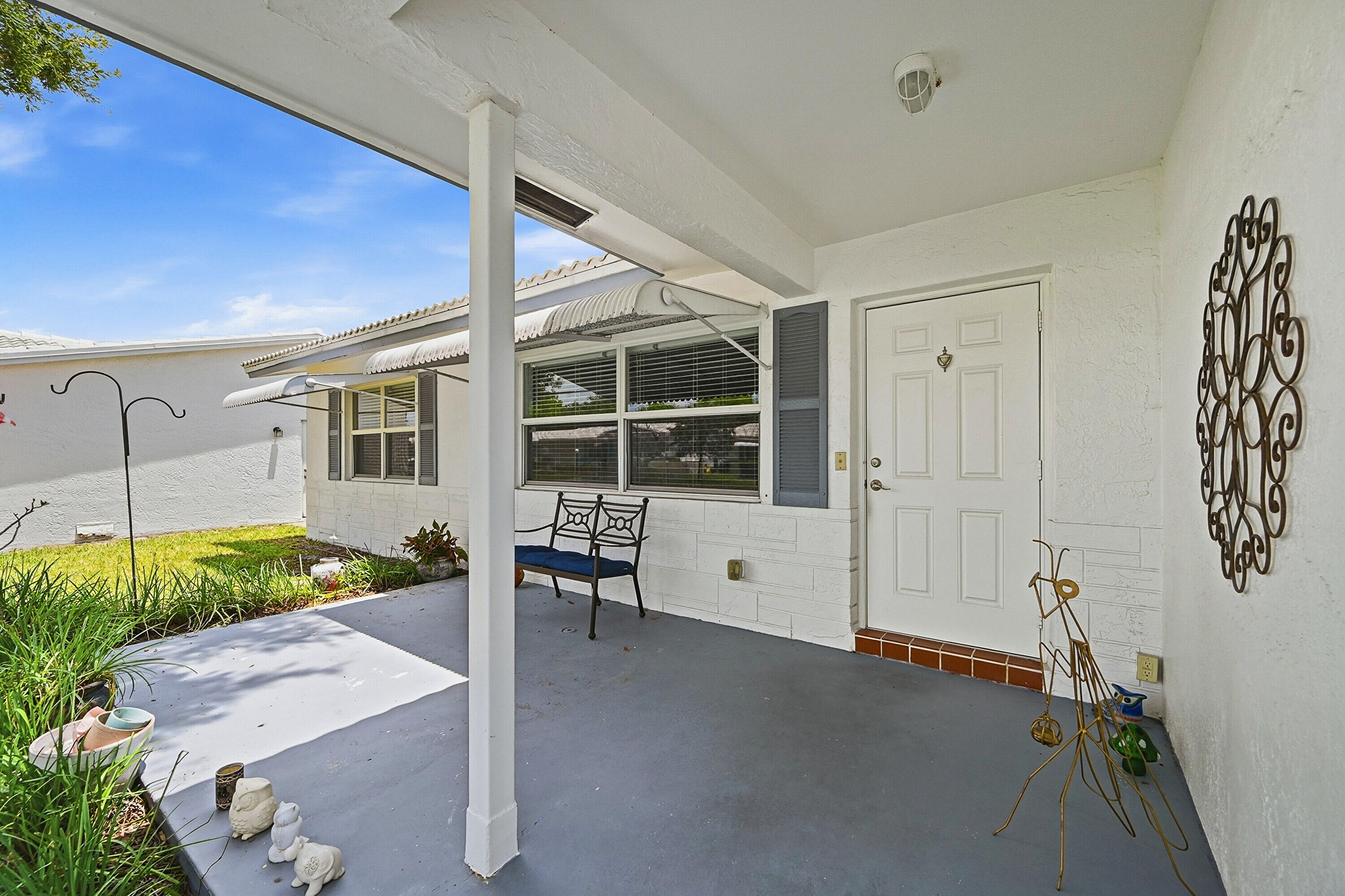 8960 NW 12TH Place