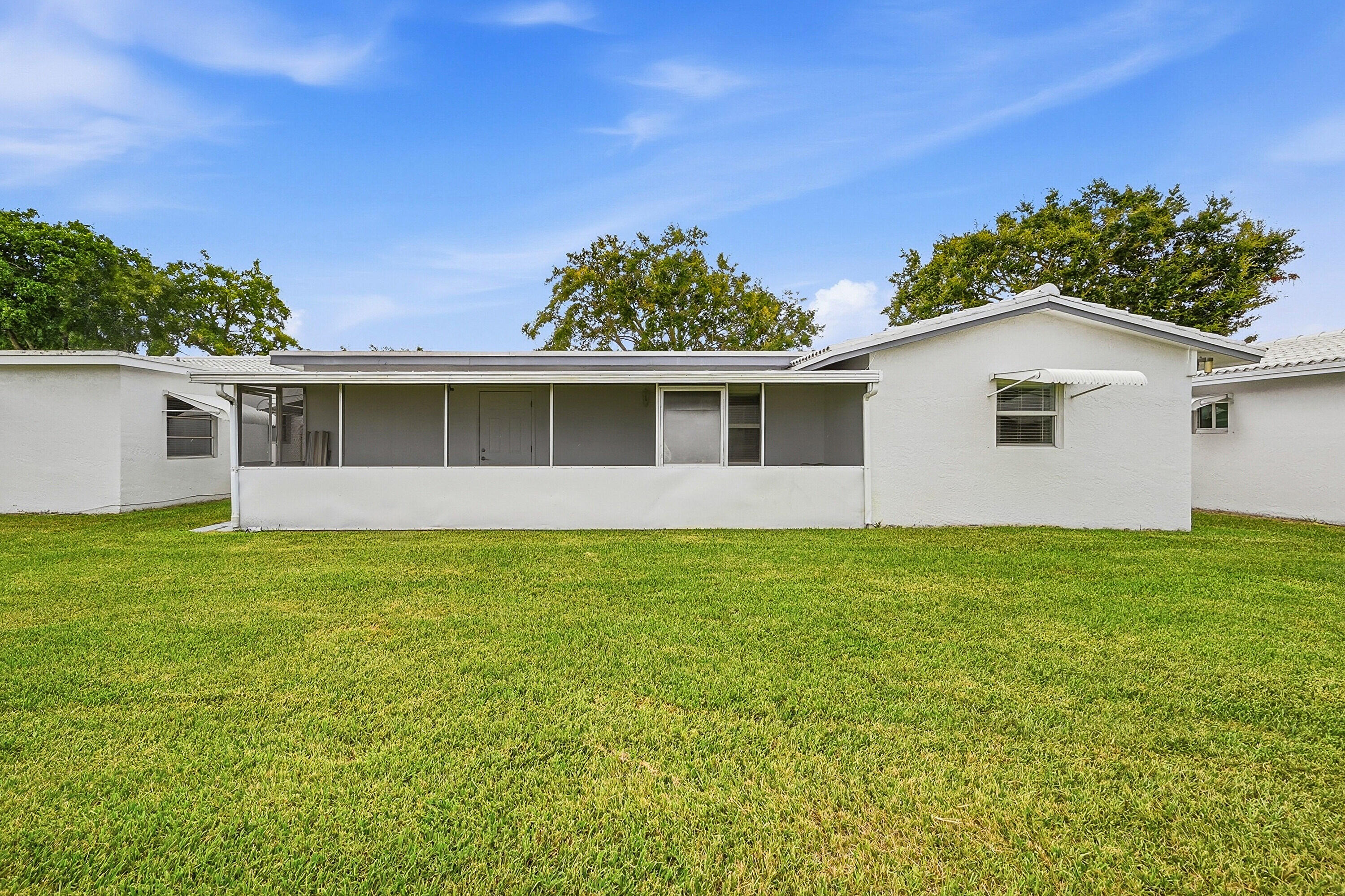 8960 NW 12TH Place