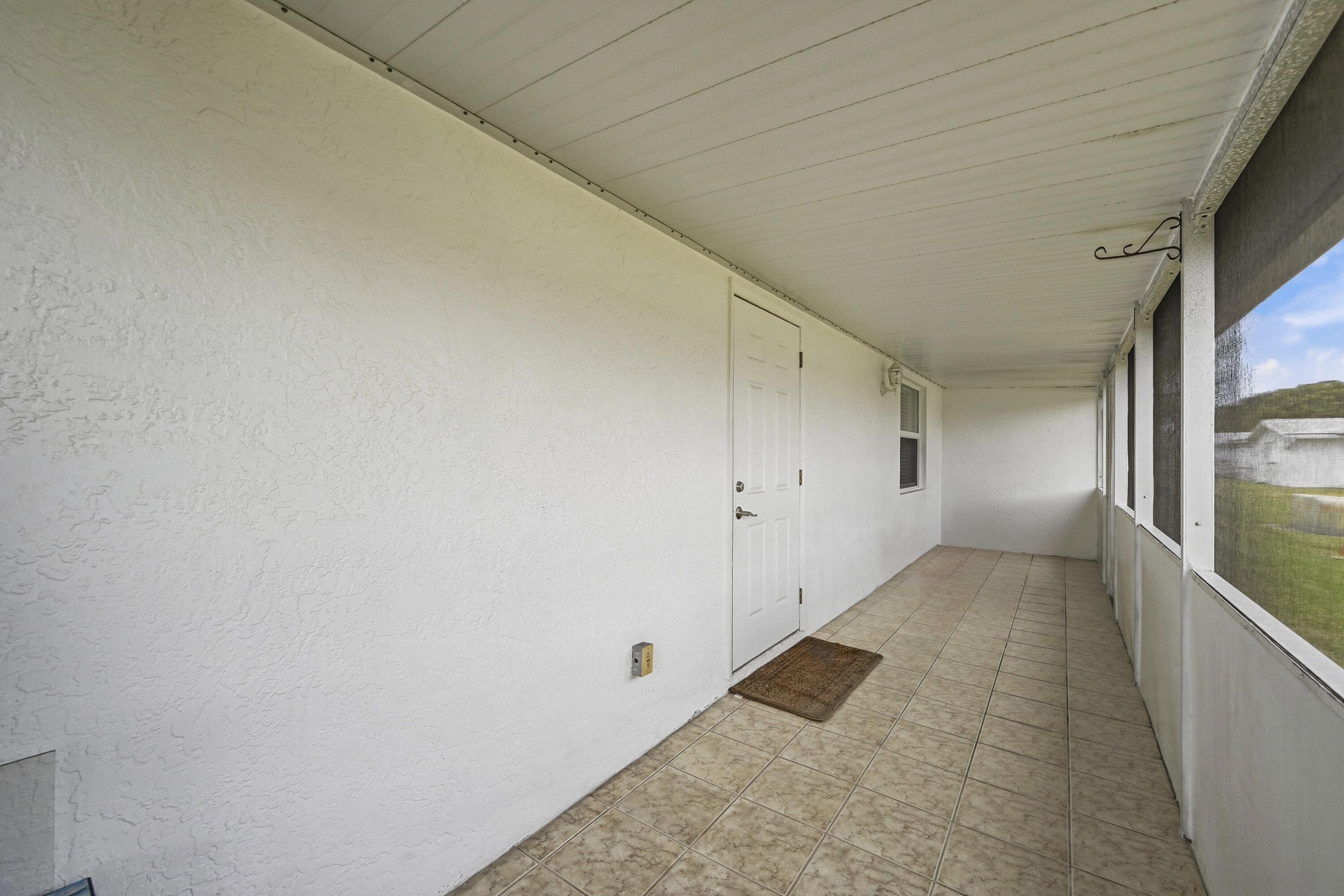 8960 NW 12TH Place
