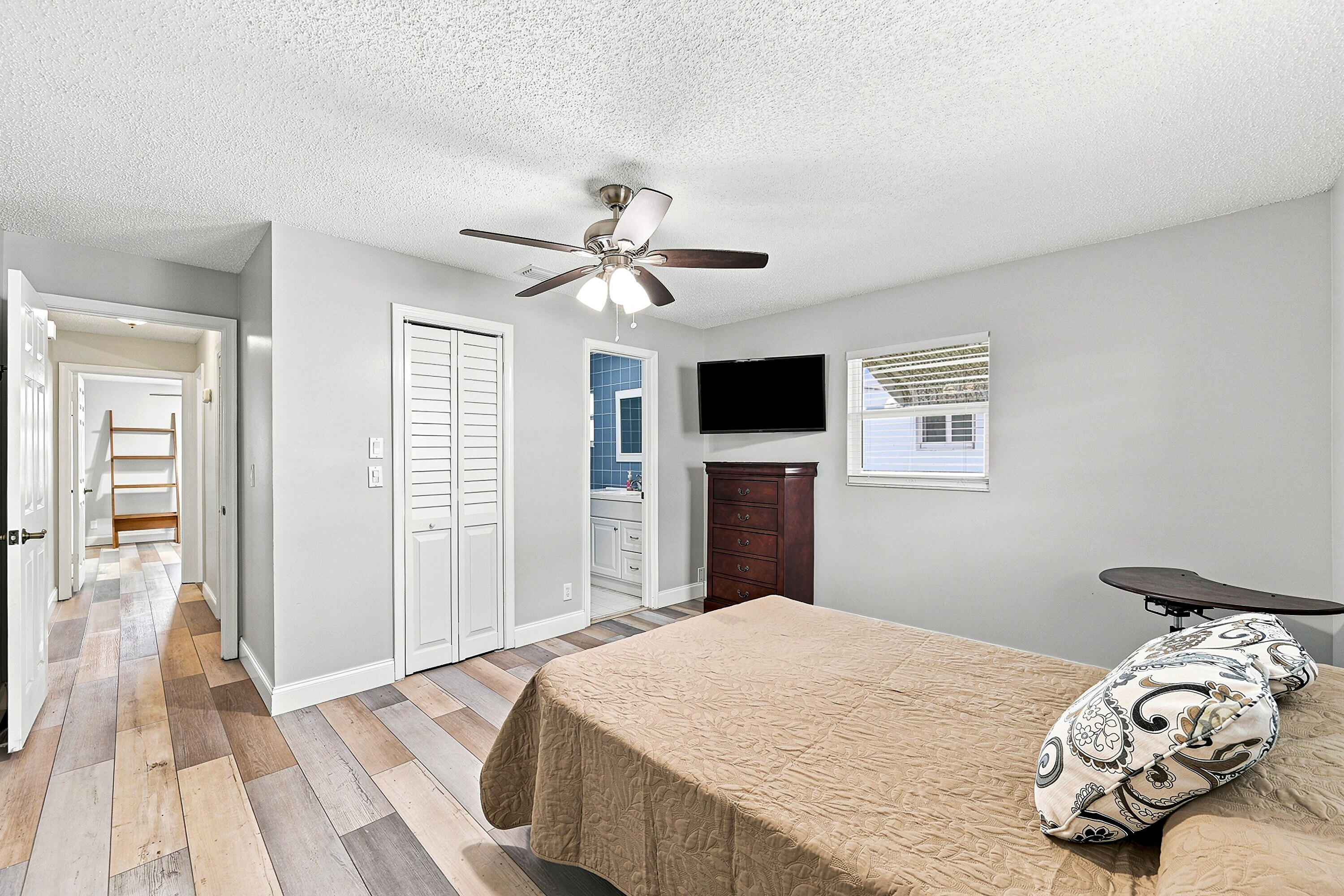 8960 NW 12TH Place