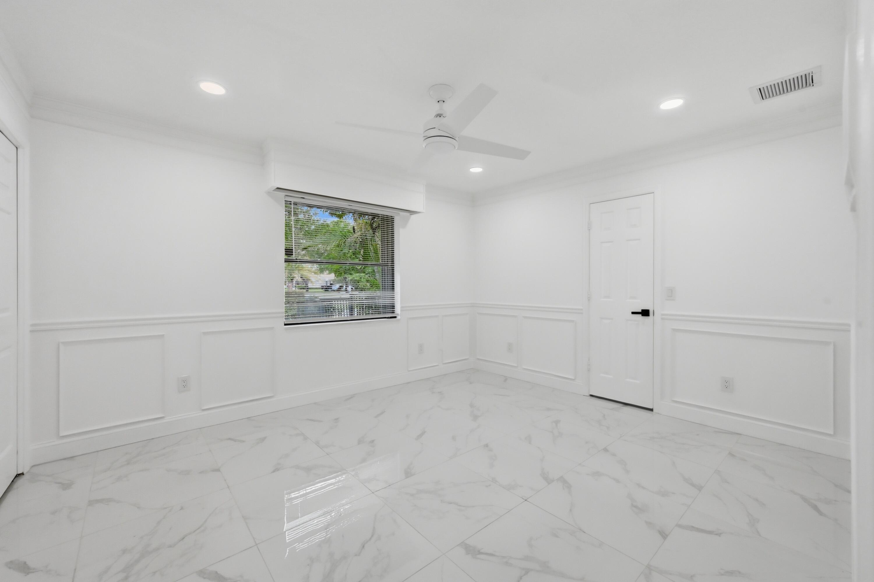 9033 NW 47th Court