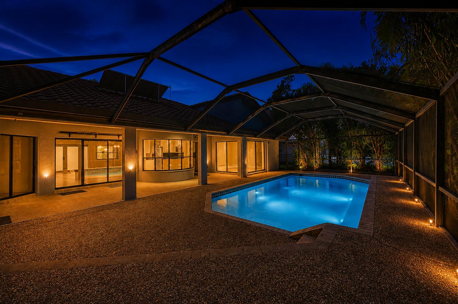 9033 NW 47th Court