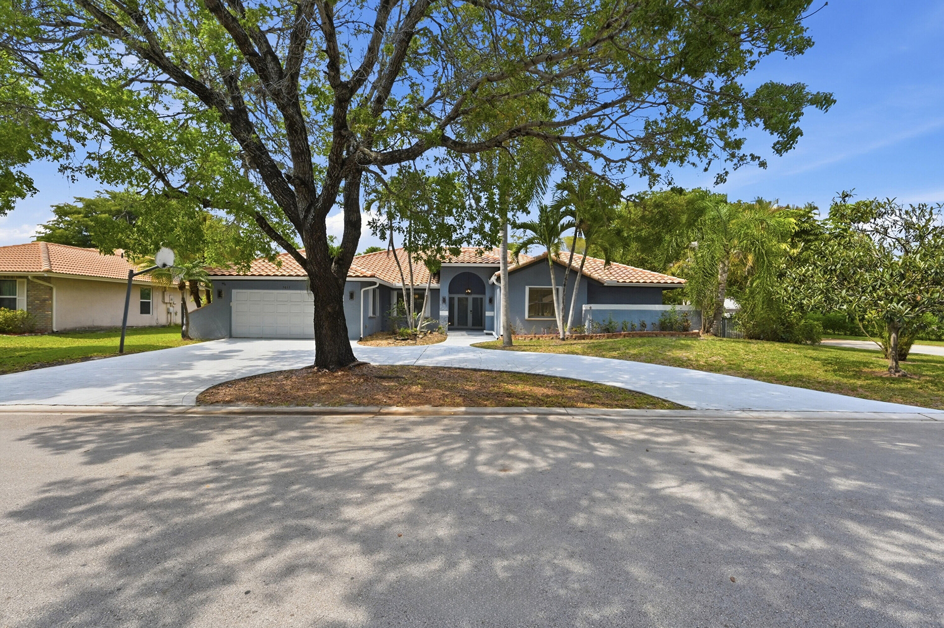9033 NW 47th Court