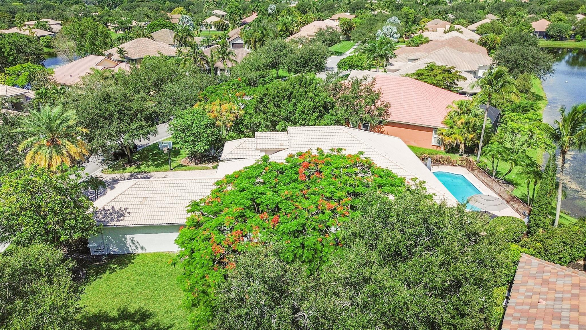 11163 NW 69TH Place