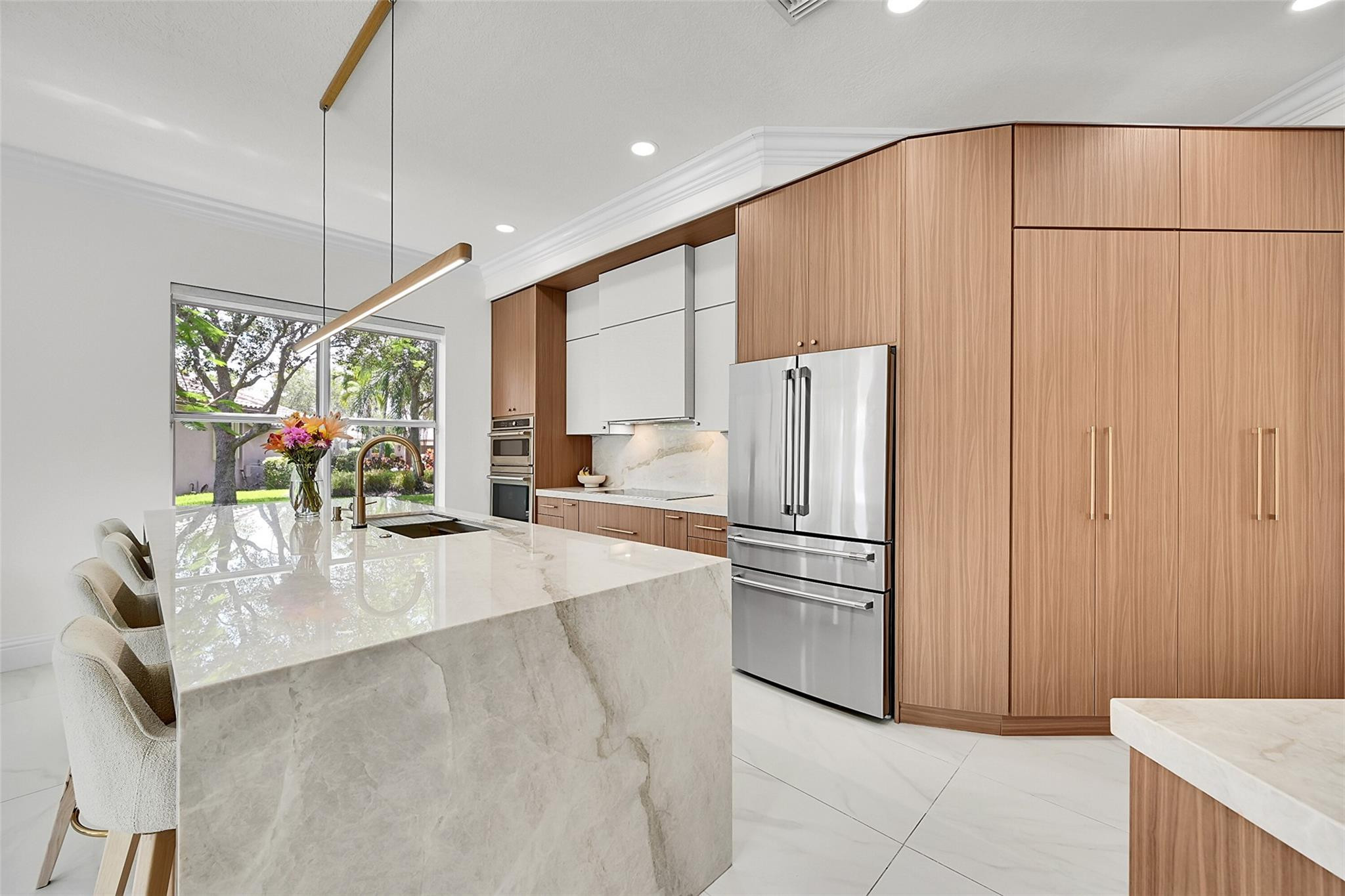 11163 NW 69TH Place