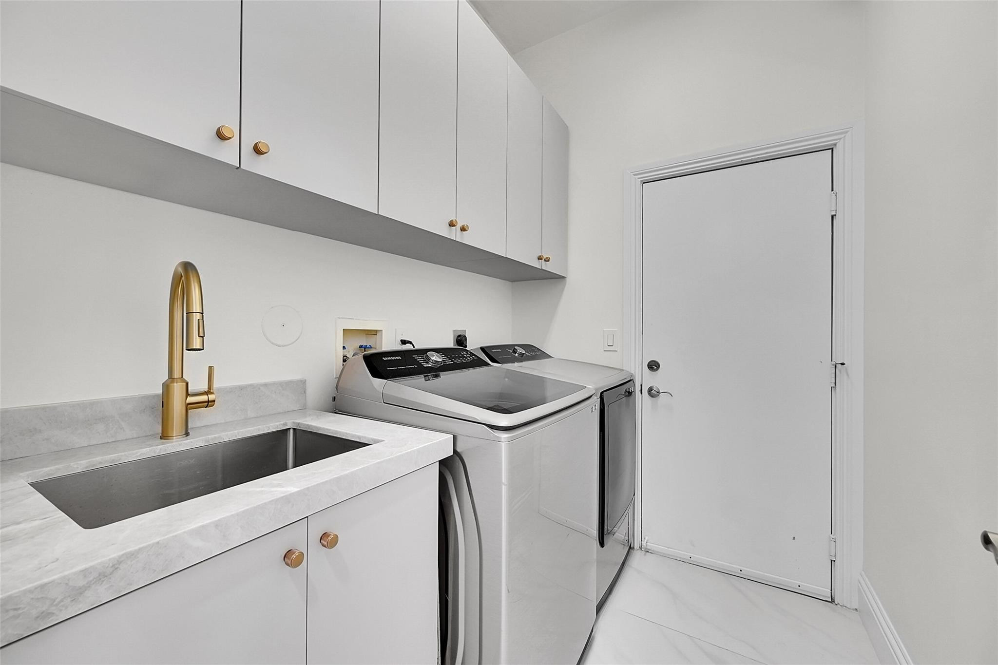 11163 NW 69TH Place