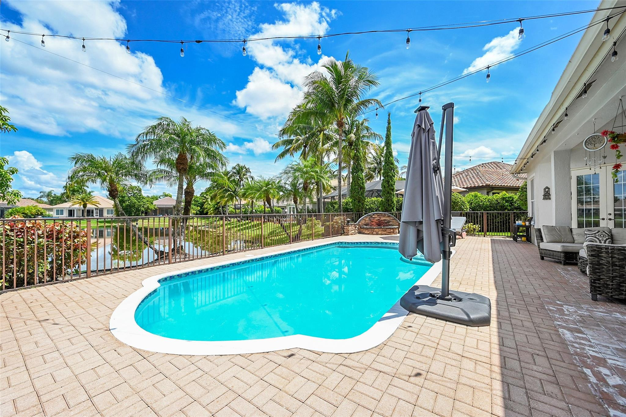 11163 NW 69TH Place