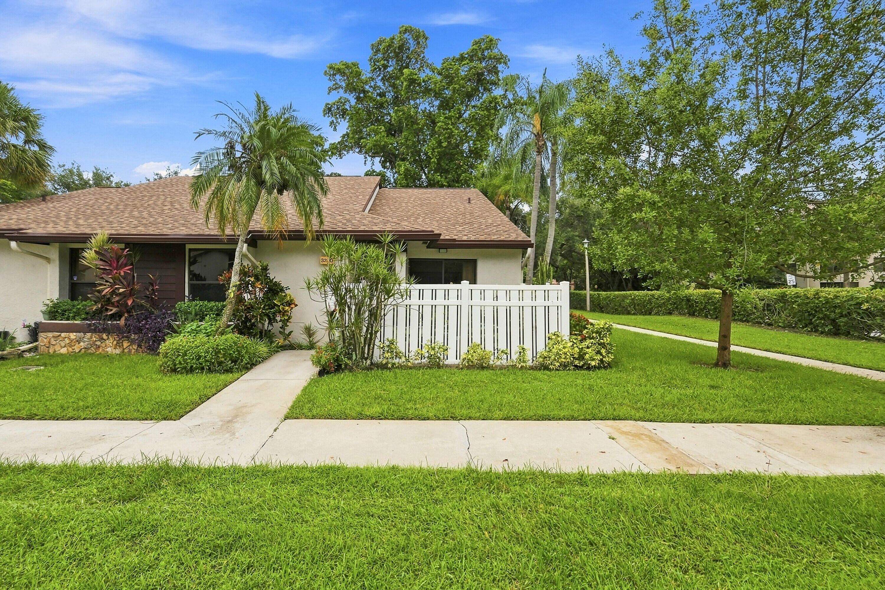 3200 CARAMBOLA Circle S 2580