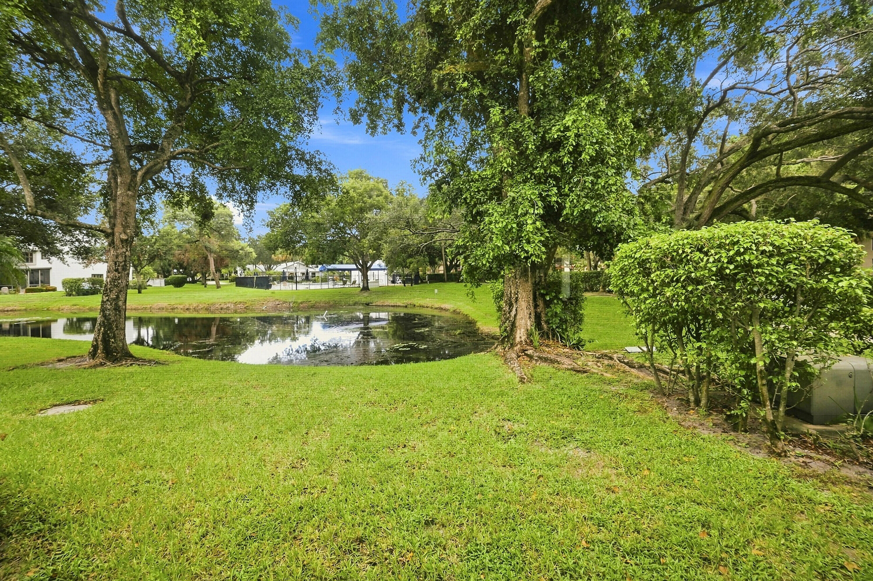 3200 CARAMBOLA Circle S 2580