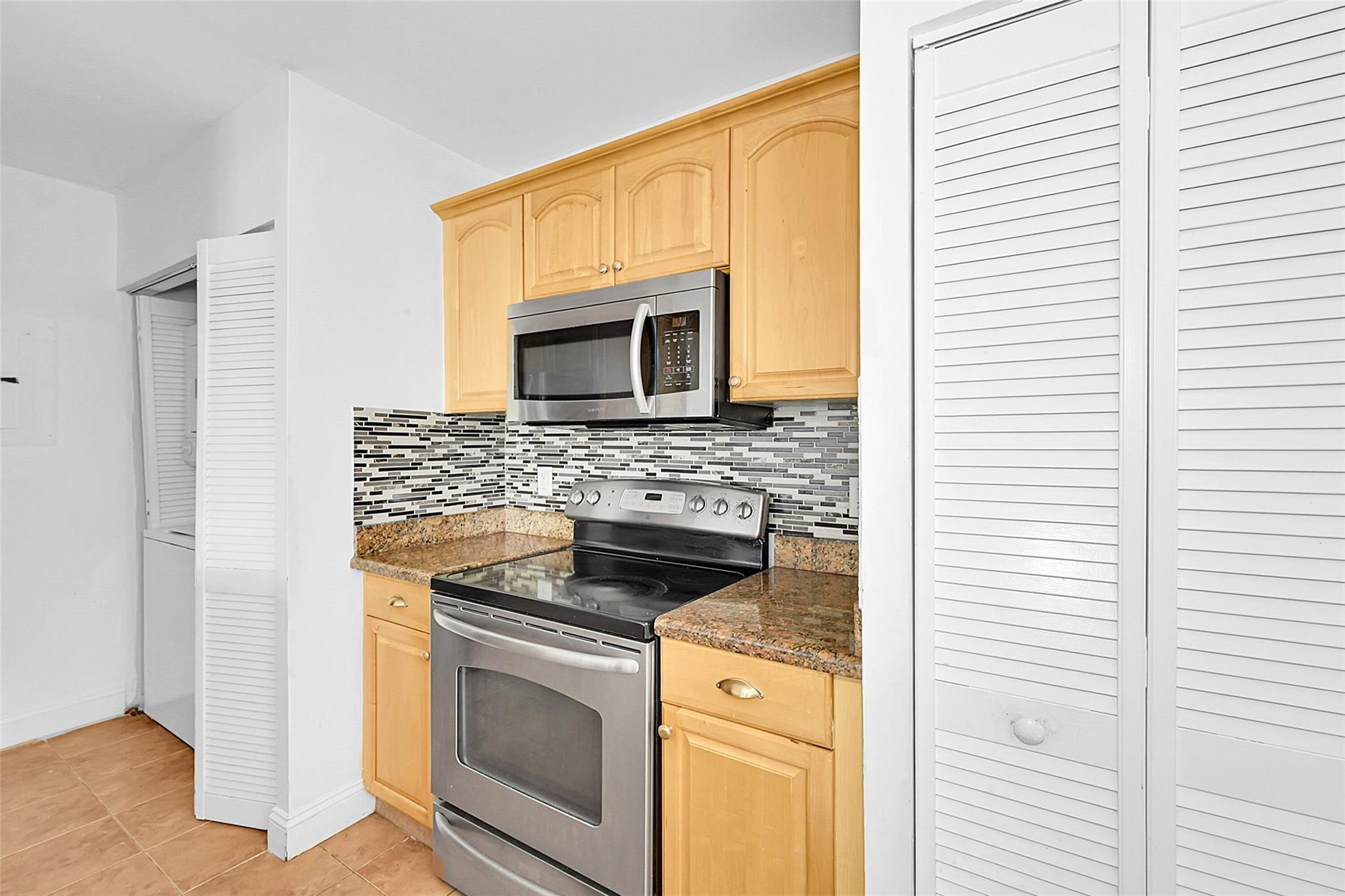 10022 Winding Lake Road 102