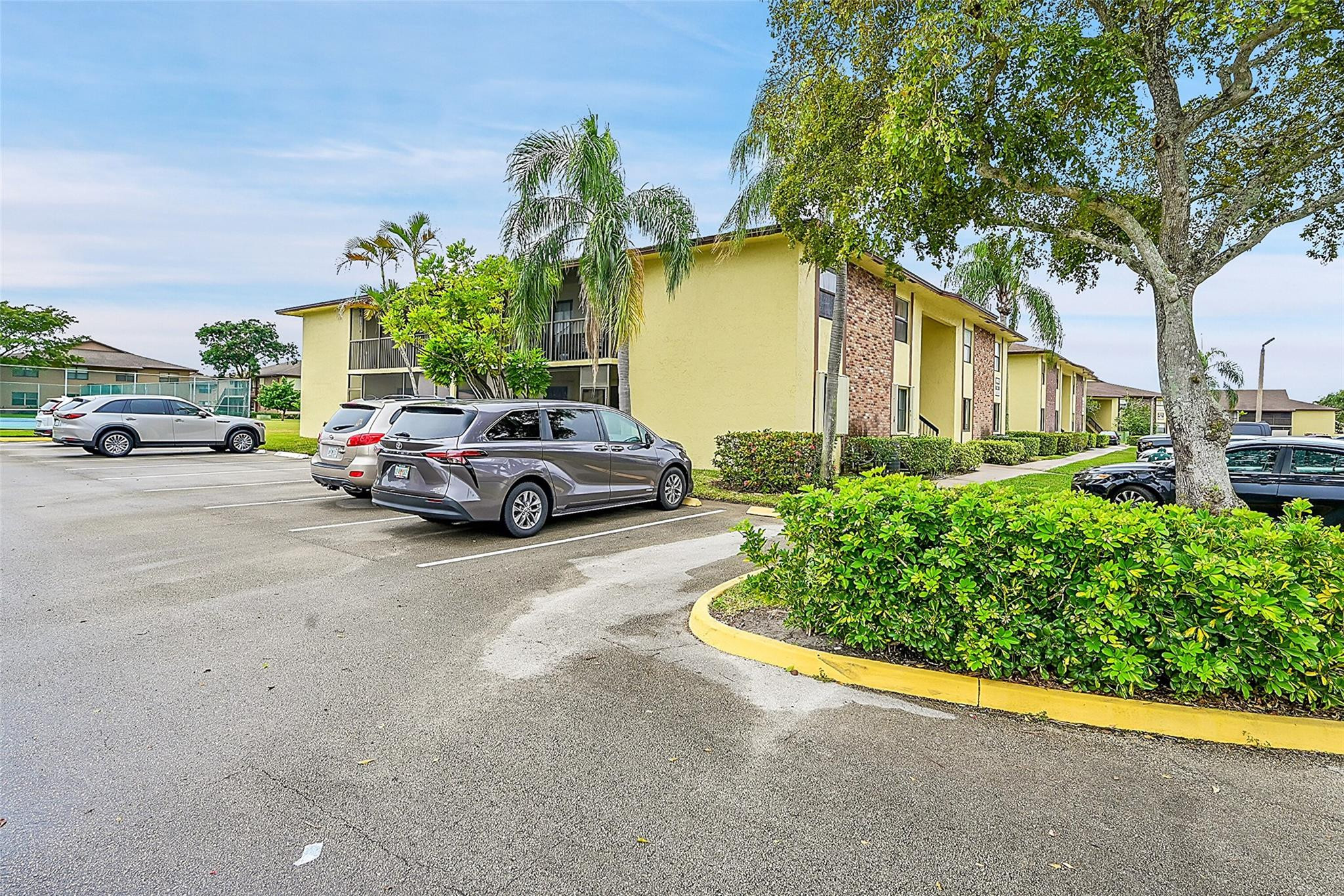 10022 Winding Lake Road 102