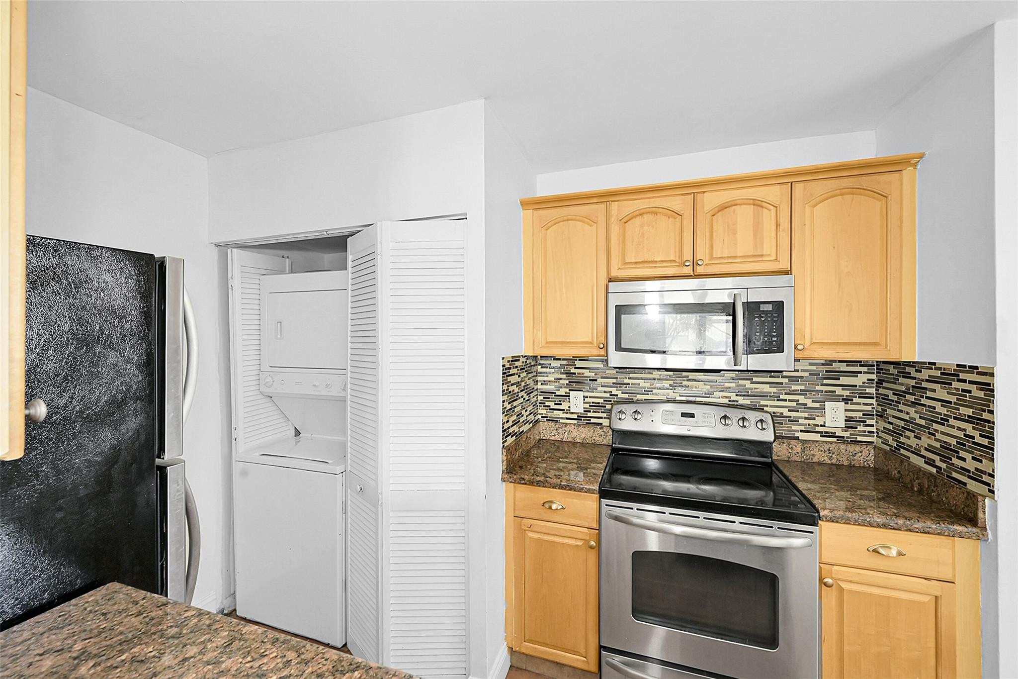 10022 Winding Lake Road 102