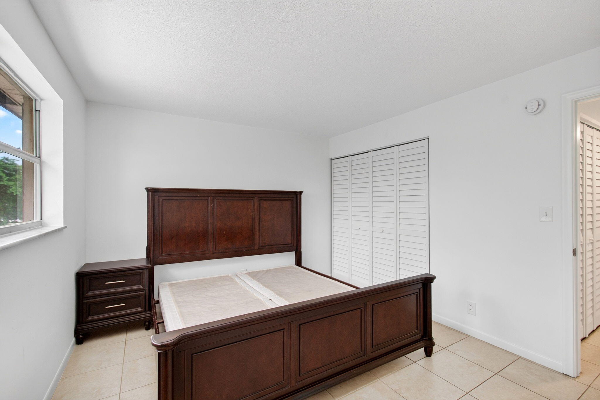 450 SW 2ND Avenue 205