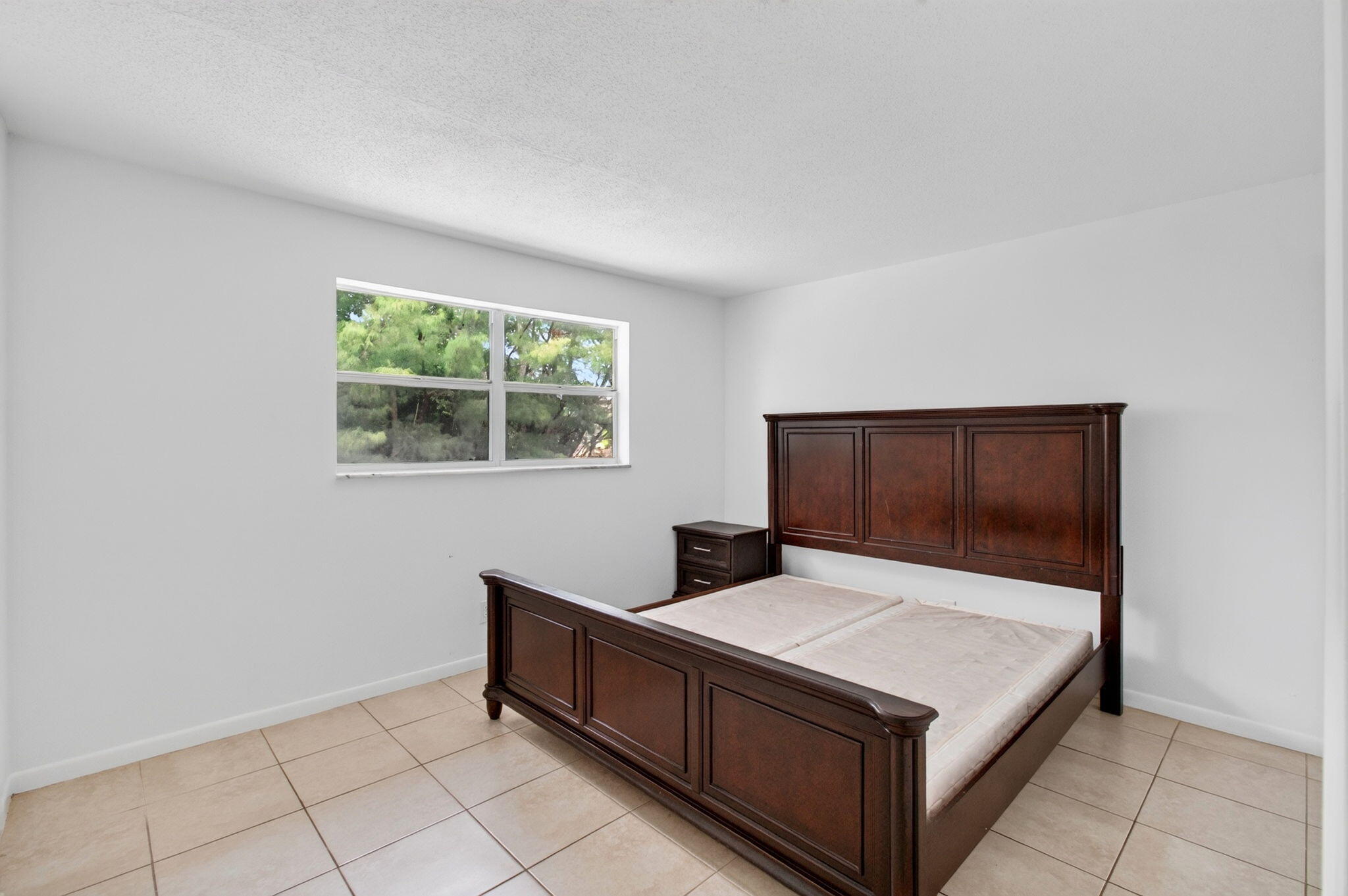 450 SW 2ND Avenue 205