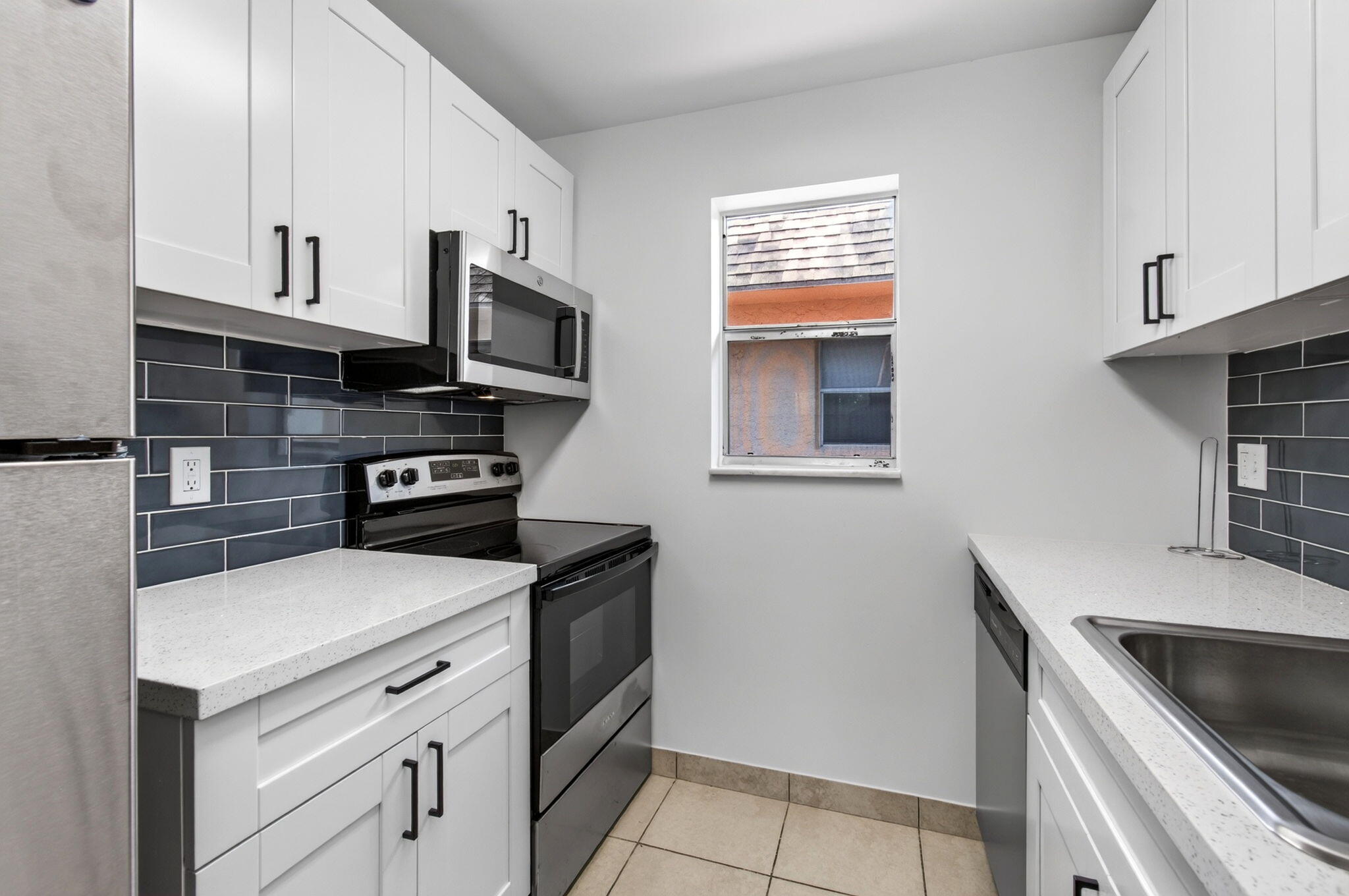 450 SW 2ND Avenue 205