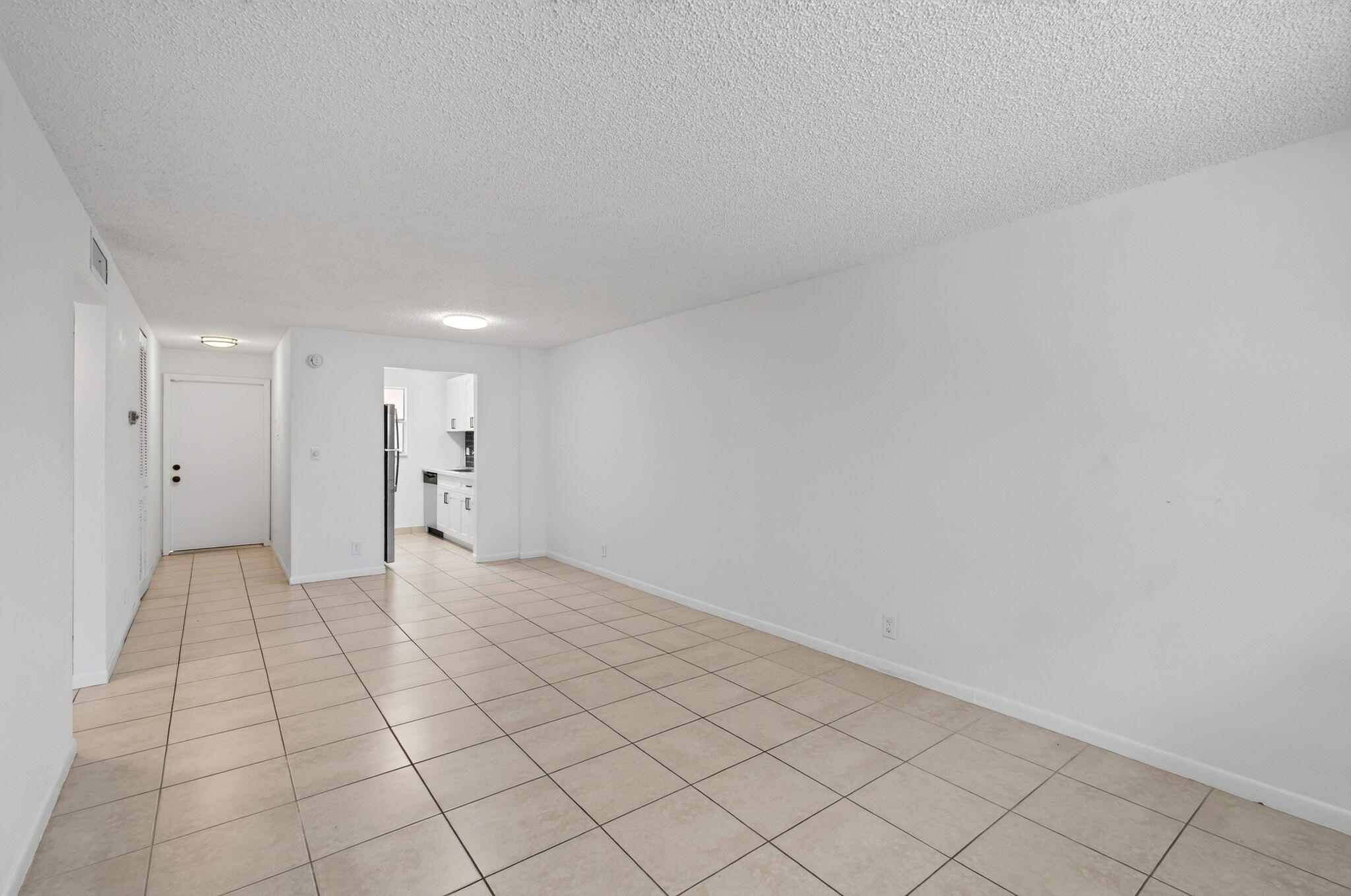 450 SW 2ND Avenue 205
