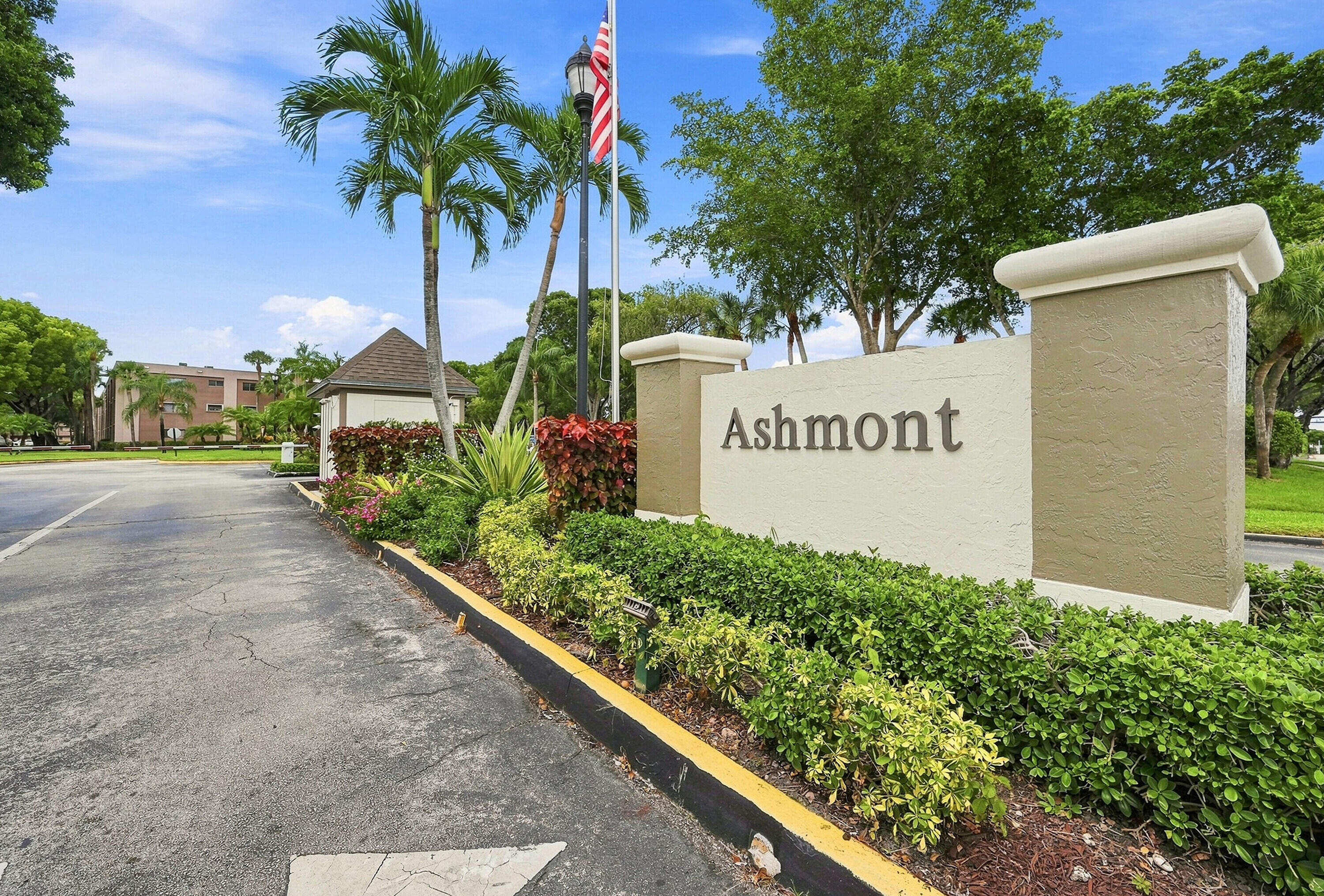 7432 ASHMONT Circle 208
