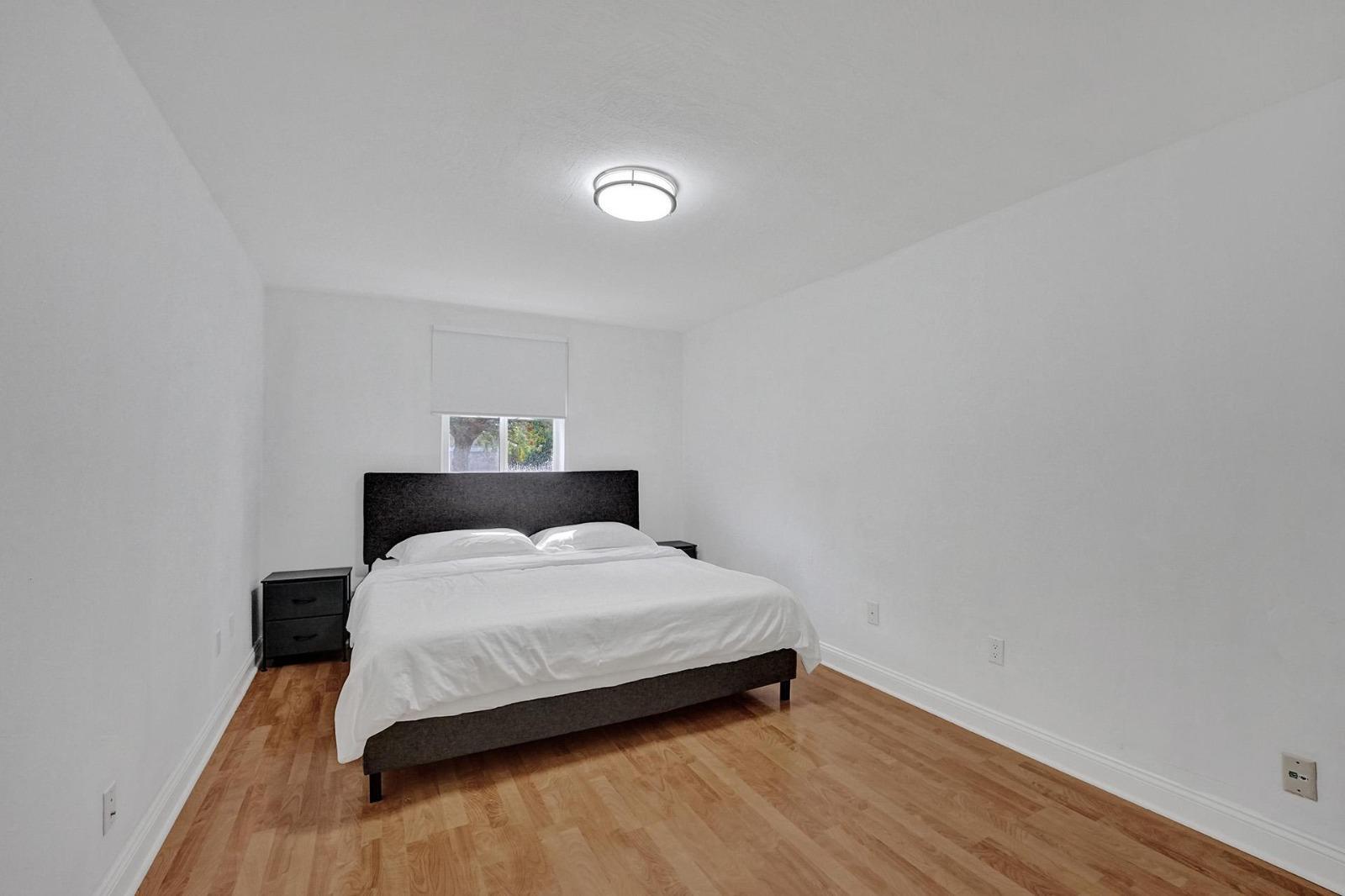 2109 NW 87TH Terrace