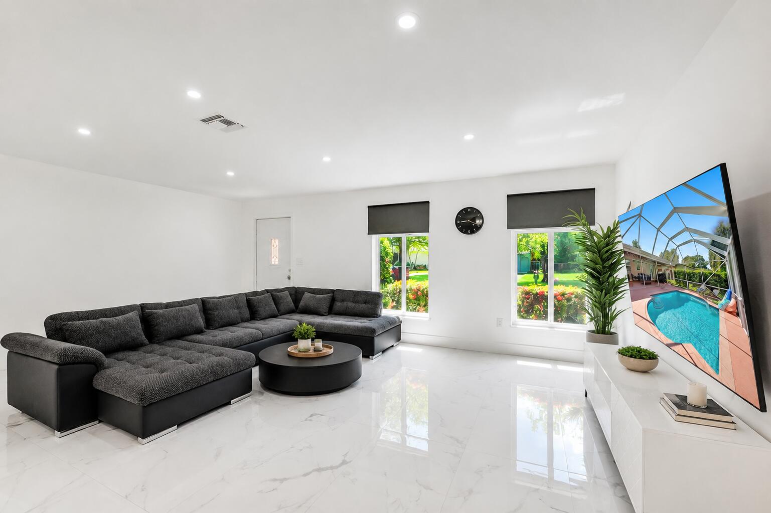 2109 NW 87TH Terrace