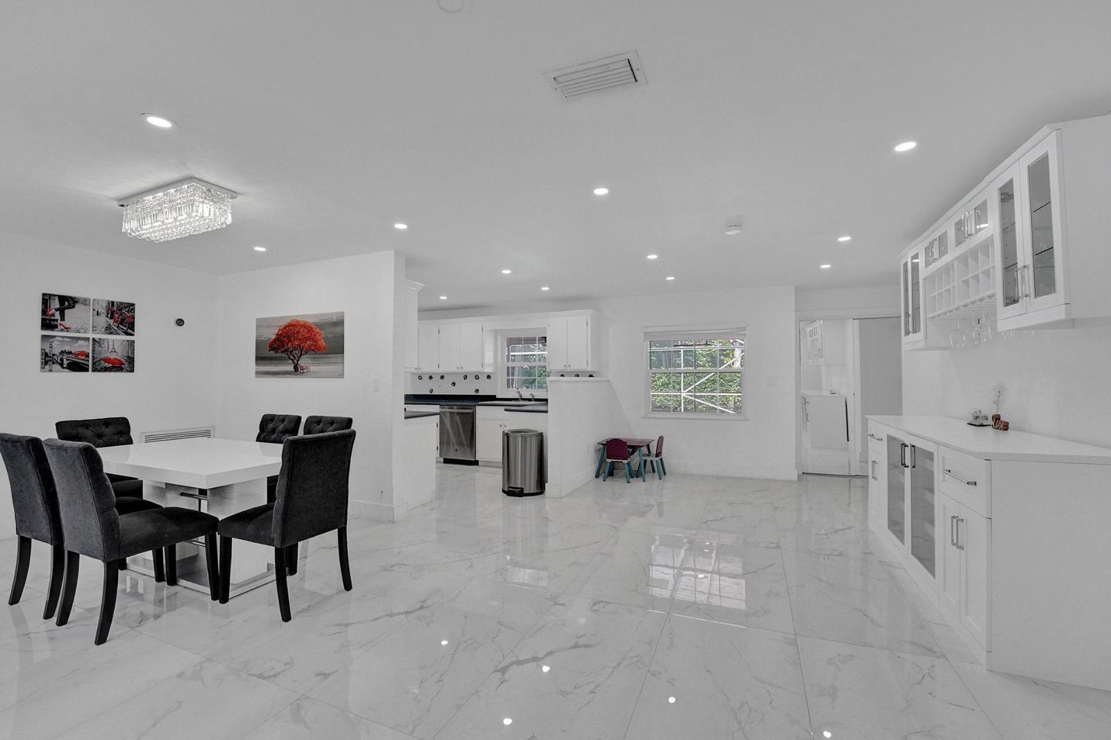 2109 NW 87TH Terrace